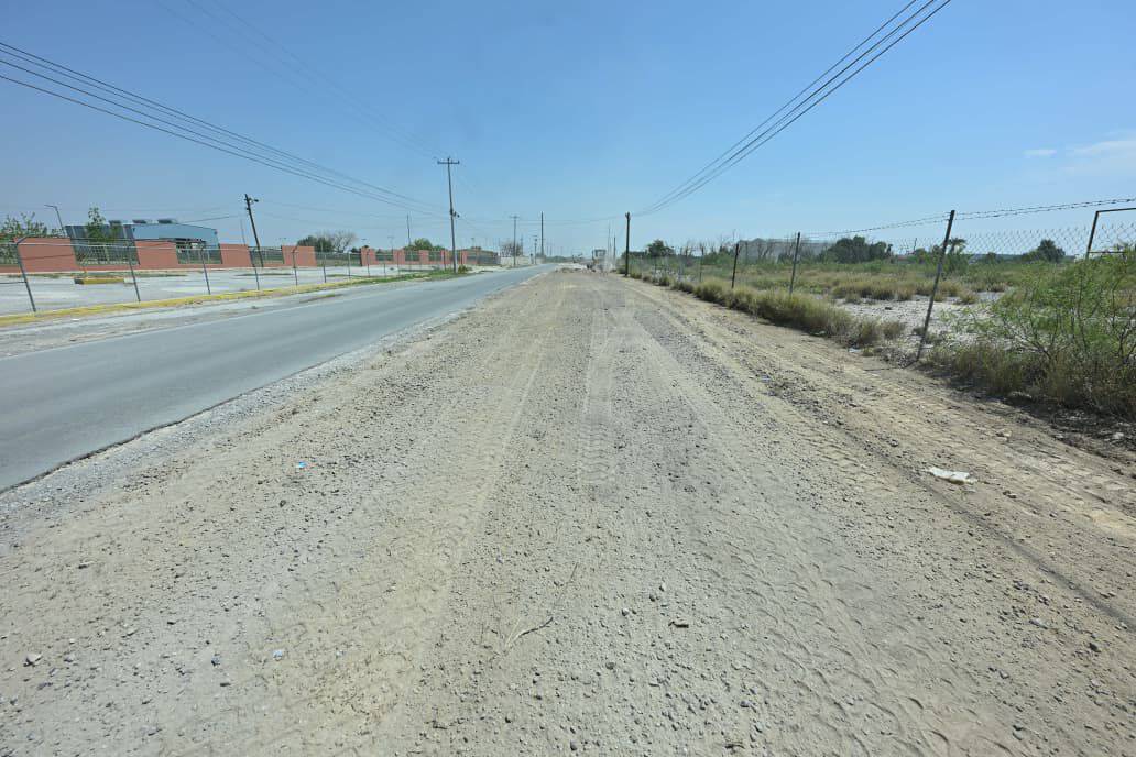 Ayuntamiento de Monclova realiza operativo de limpieza y desazolve