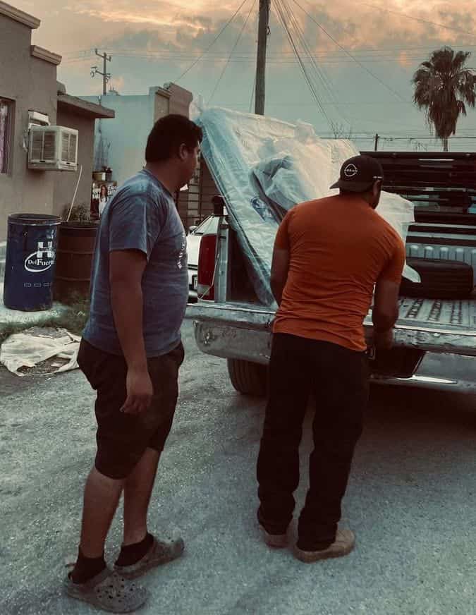 Brayan, bombero de Sabinas, pierde su hogar en incendio devastador