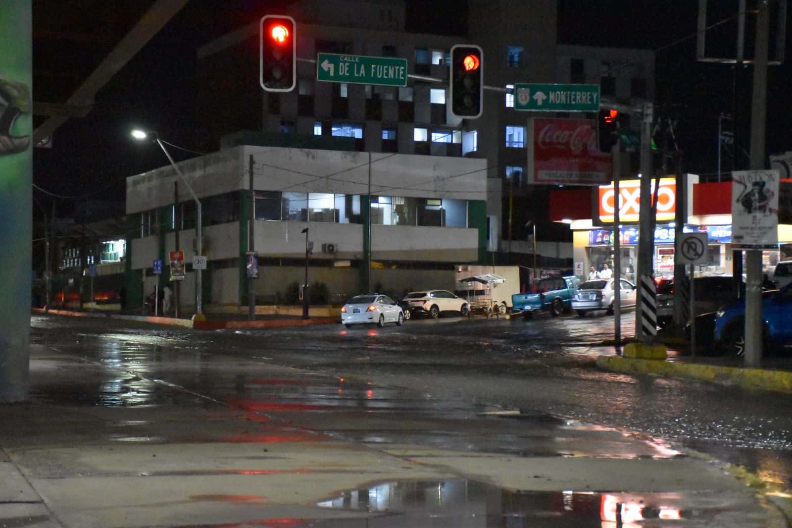 Lluvias provocan inundaci&oacute;n y caos