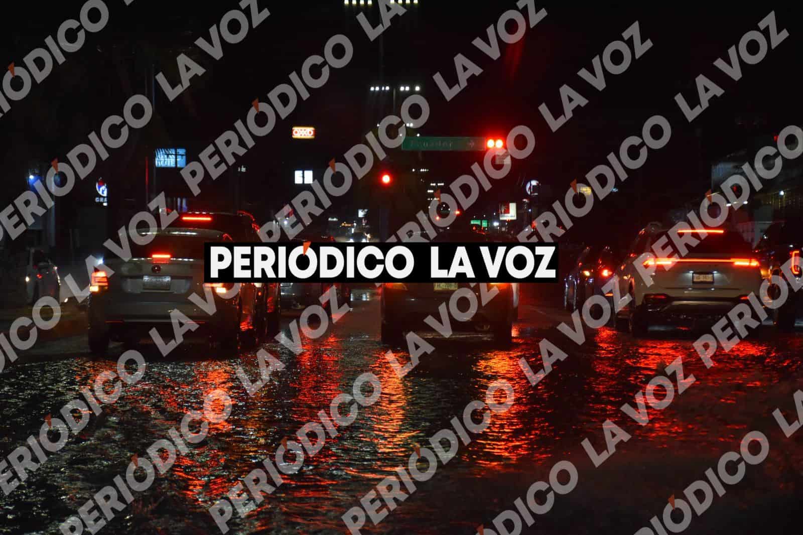 Lluvias provocan inundaci&oacute;n y caos