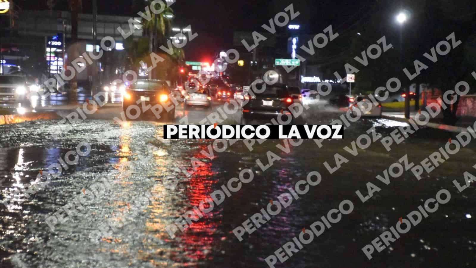 Lluvias provocan inundaci&oacute;n y caos