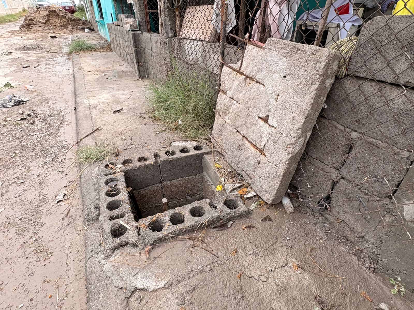 Martina S&aacute;nchez denuncia inundaciones en su hogar de Frontera