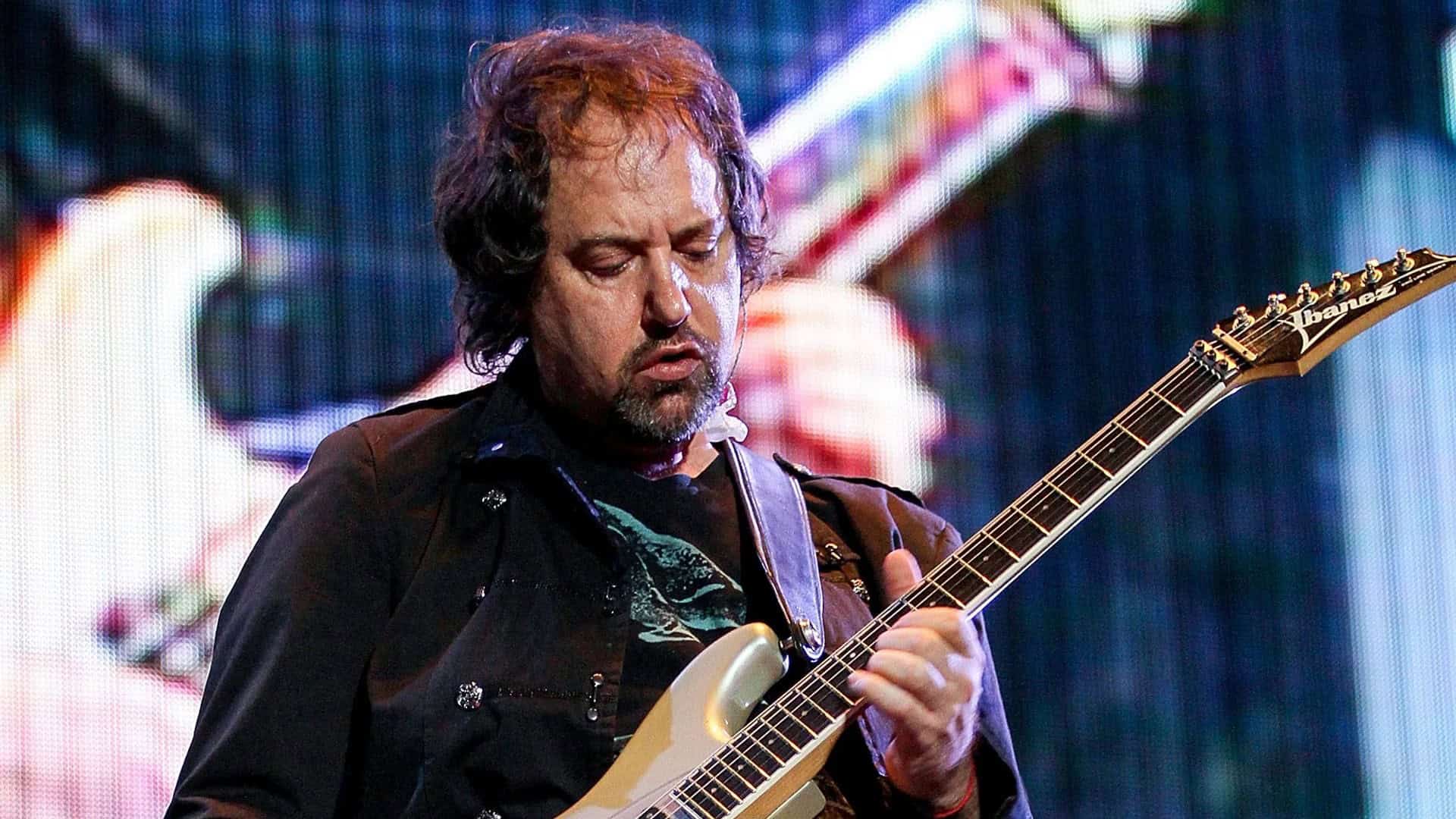 Alejandro Marcovich, ex Caifanes, hospitalizado tras sufrir derrame cerebral