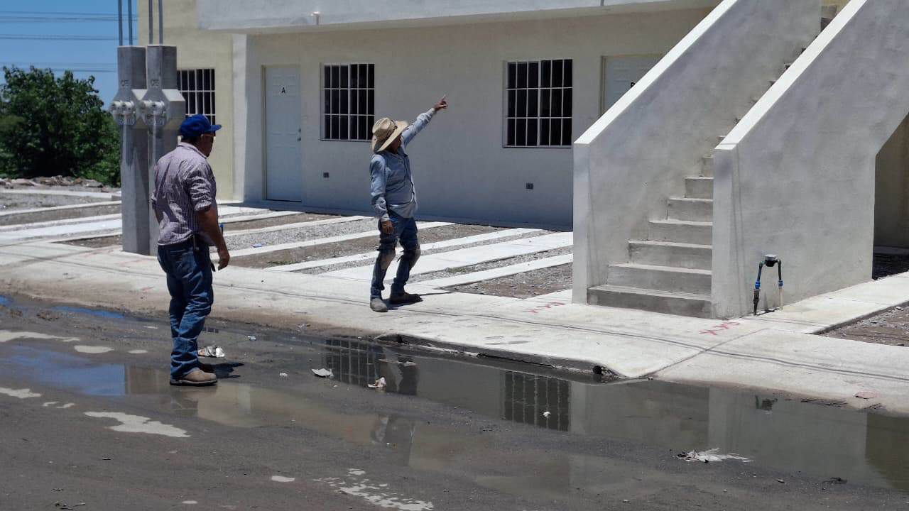 Familias en Colinas de Santiago sufren por inundaciones y robos tras entrega de casas