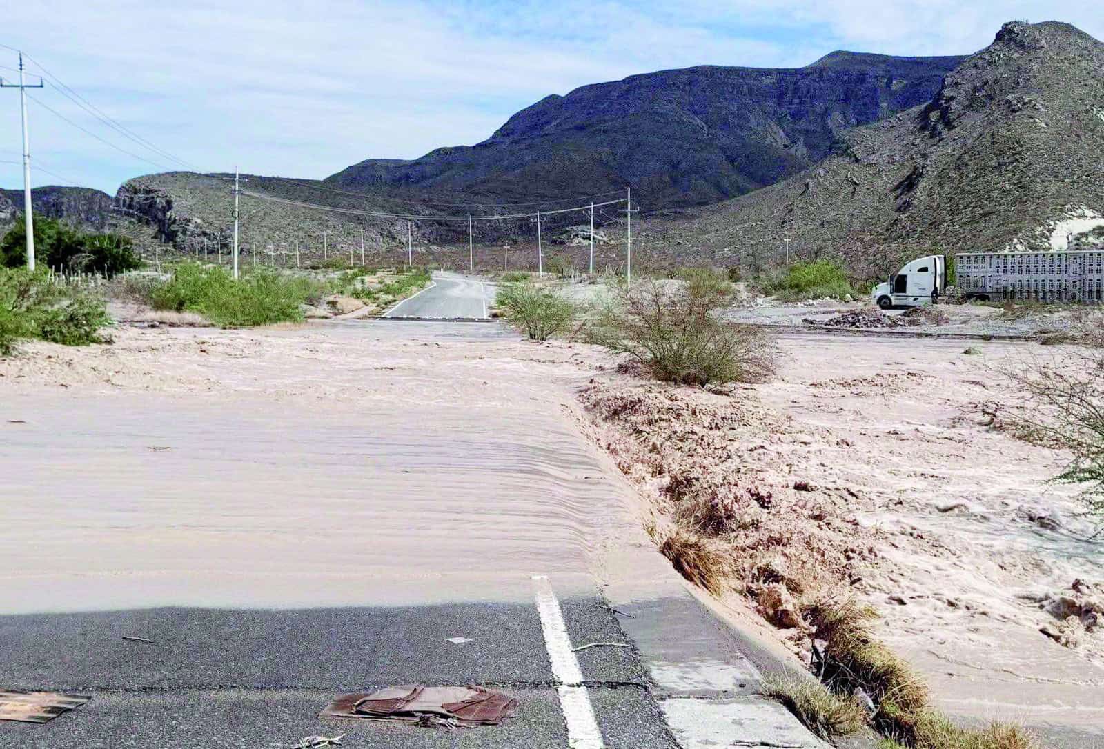Transportes Hermes suspende recorridos por lluvias en Cuatro Ci&eacute;negas