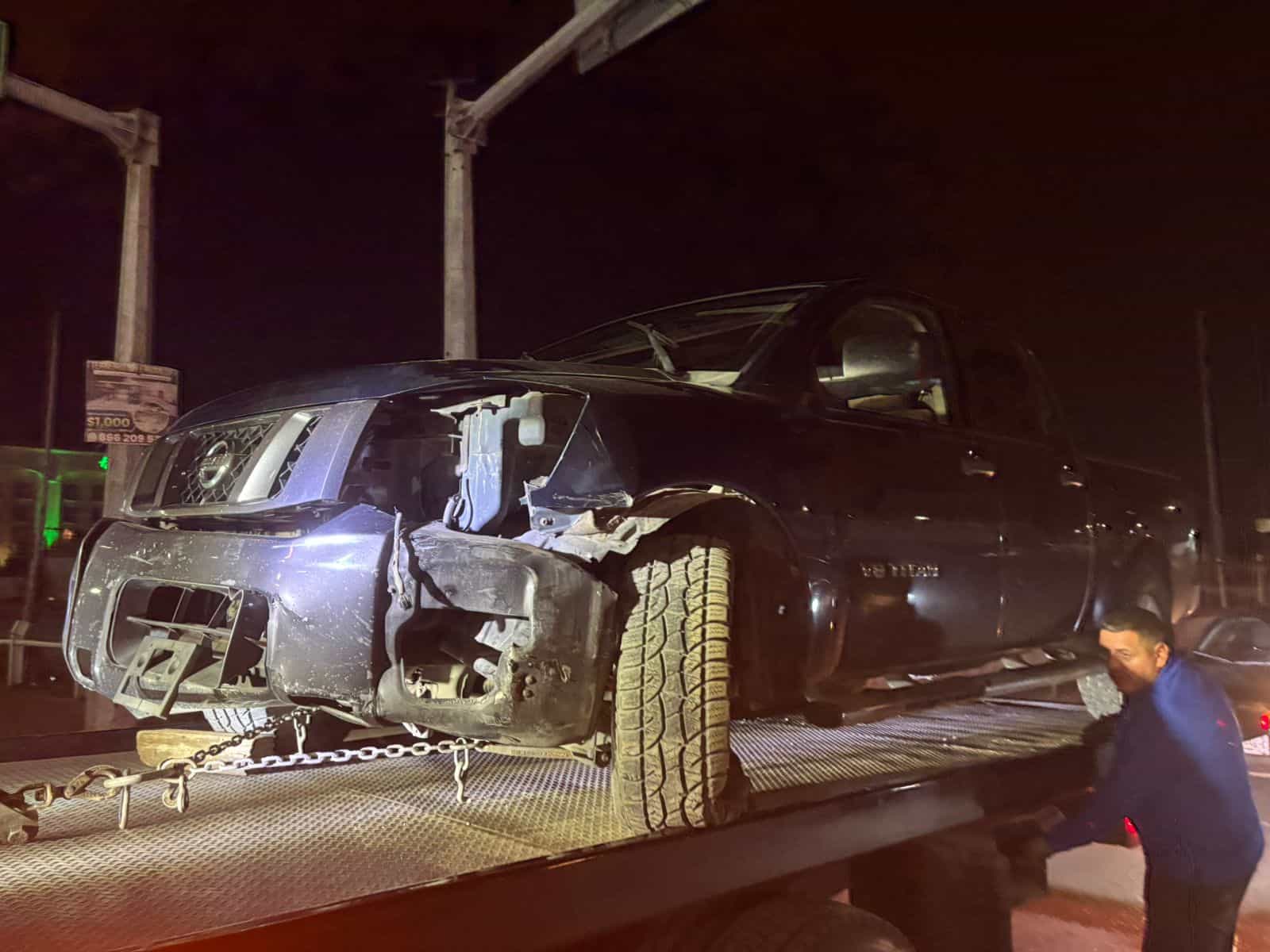 Accidente en Monclova: mujer herida tras choque entre taxi y camioneta