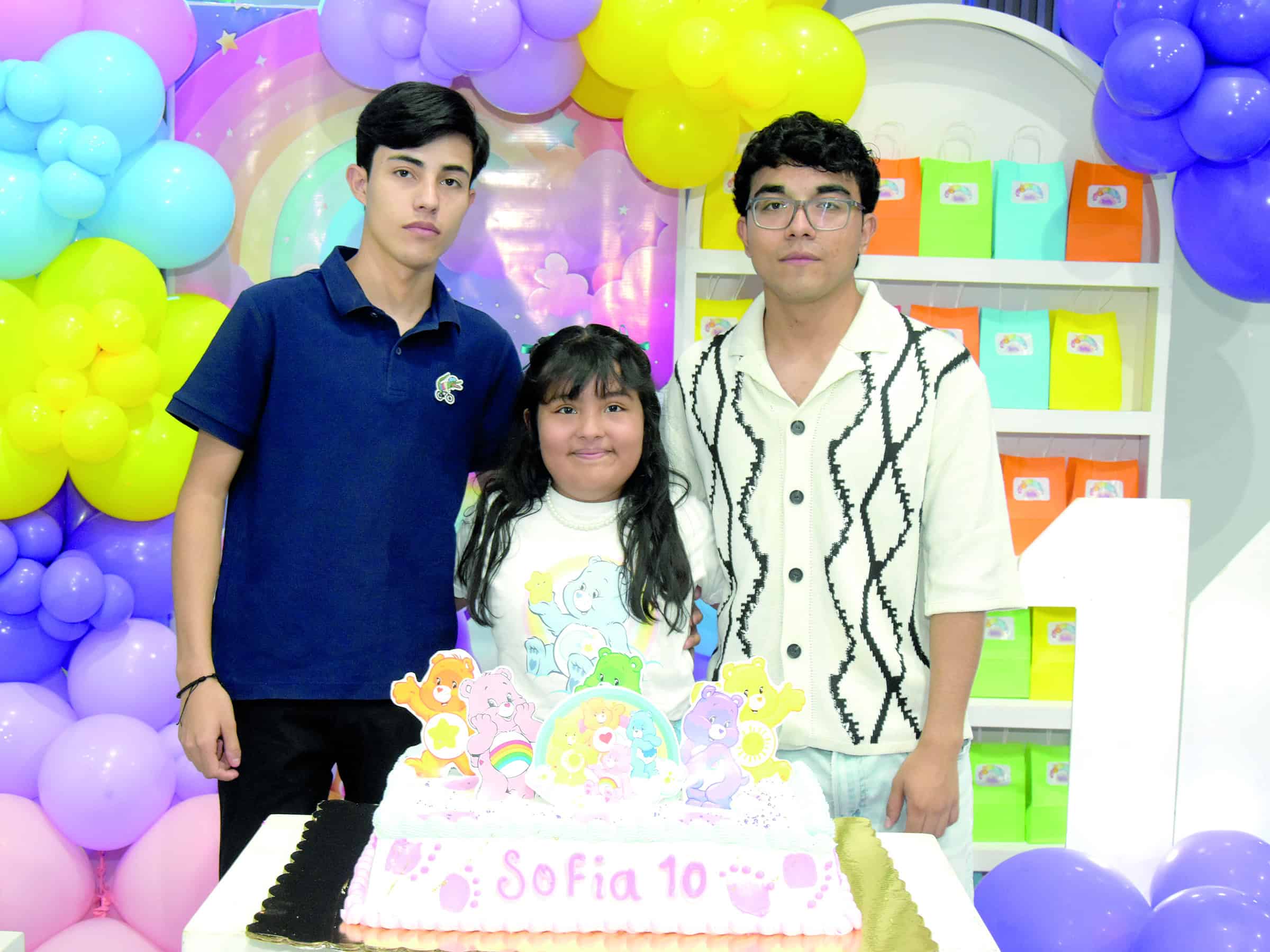Sof&iacute;a Rangel celebra su d&eacute;cimo cumplea&ntilde;os rodeada de amor familiar