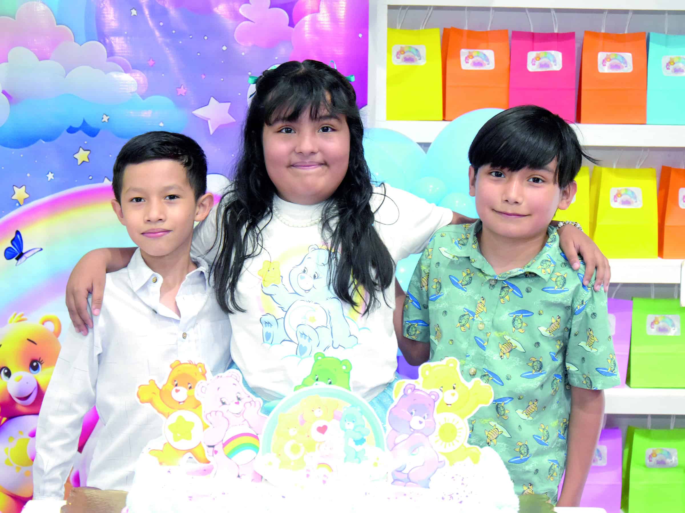 Sof&iacute;a Rangel celebra su d&eacute;cimo cumplea&ntilde;os rodeada de amor familiar