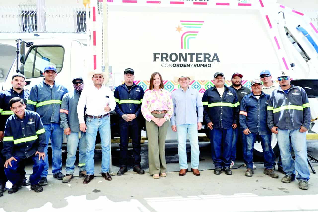 Frontera recibe nuevas unidades de camiones recolectores de basura