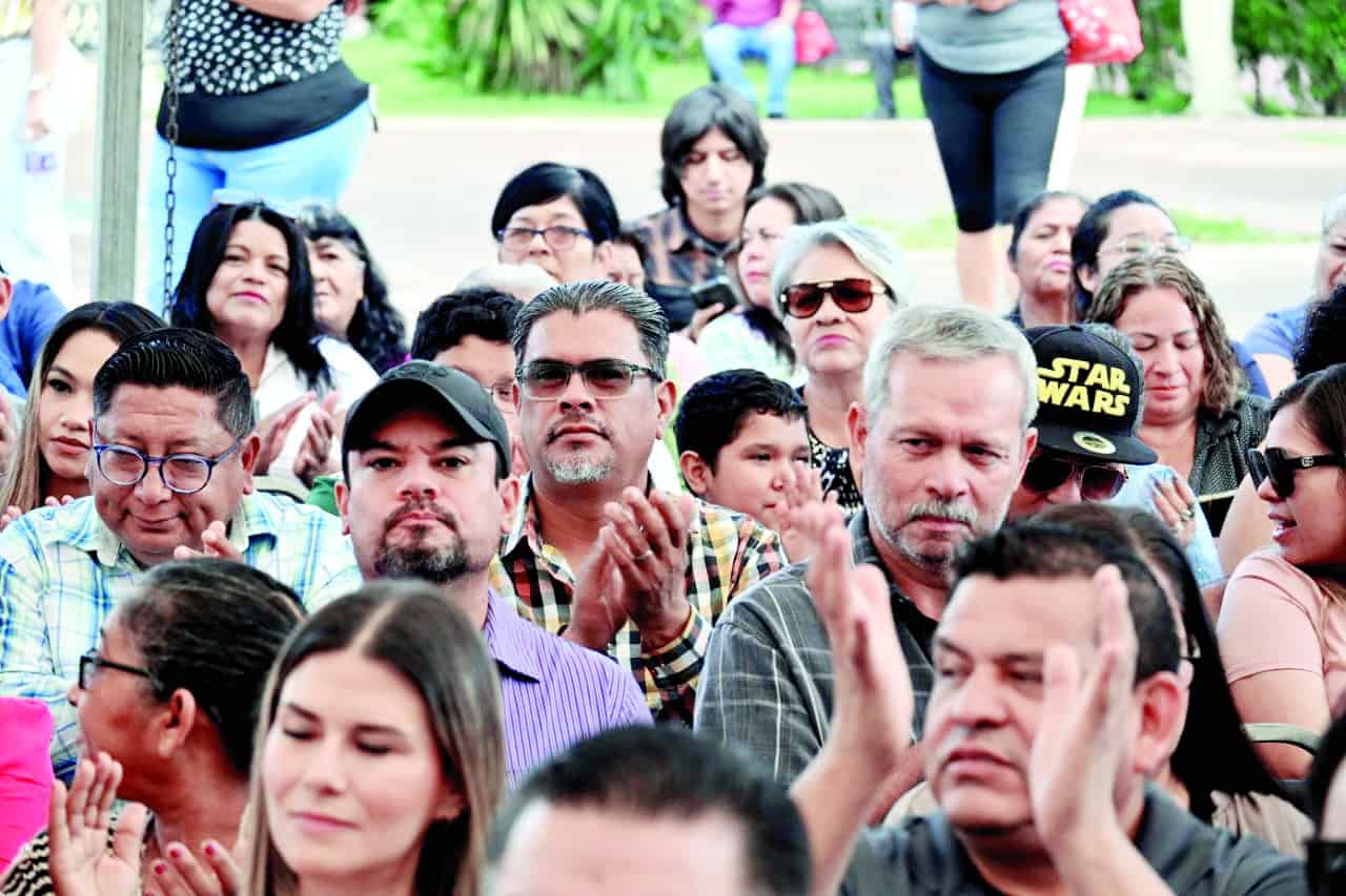 Frontera recibe nuevas unidades de camiones recolectores de basura