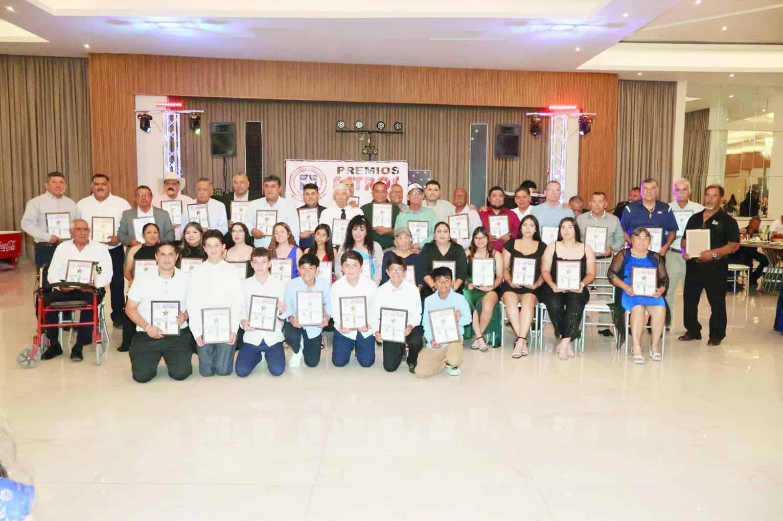 Club Deportivo y Social Astros premia a los mejores deportistas en Monclova