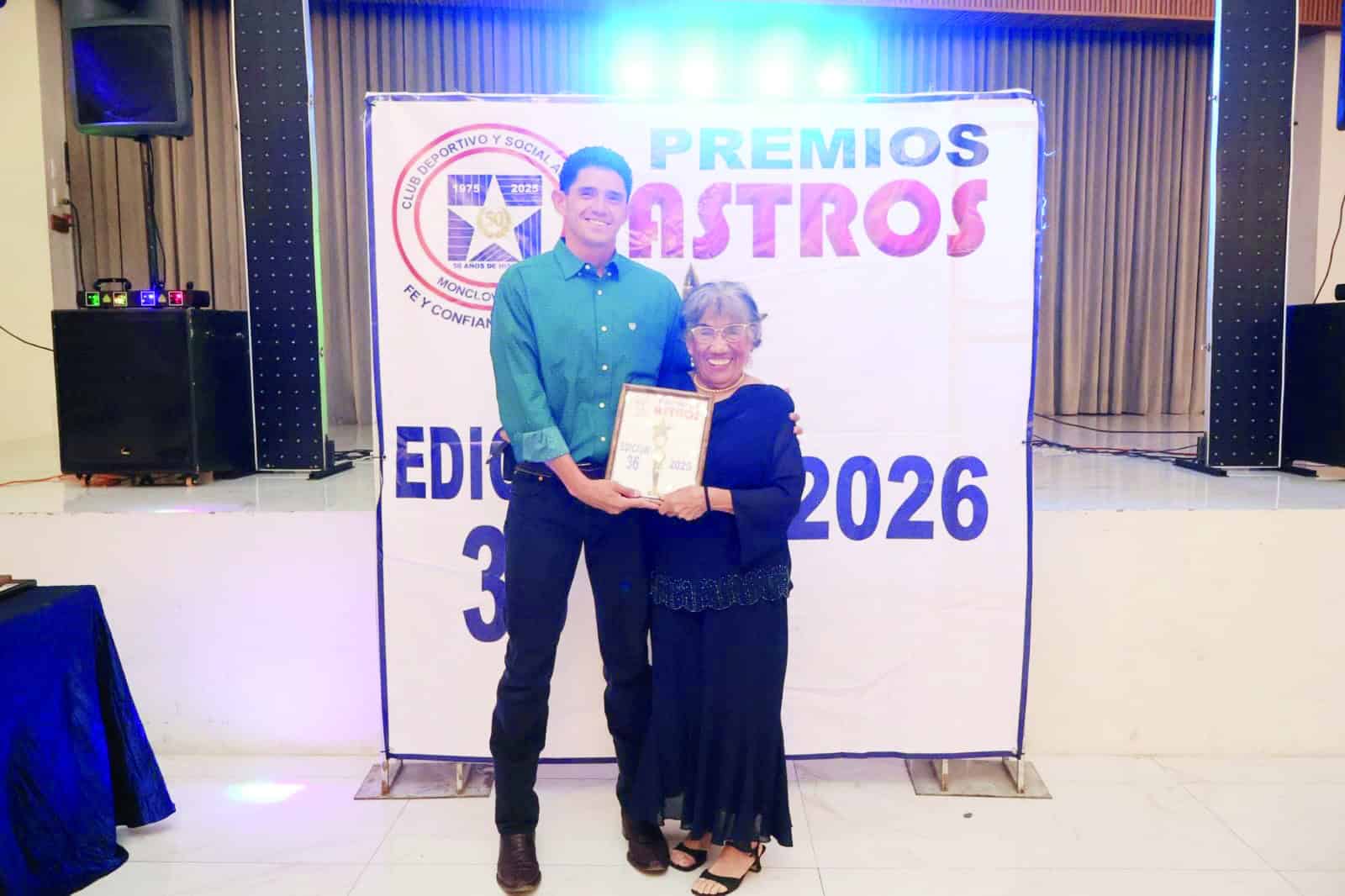 Club Deportivo y Social Astros premia a los mejores deportistas en Monclova
