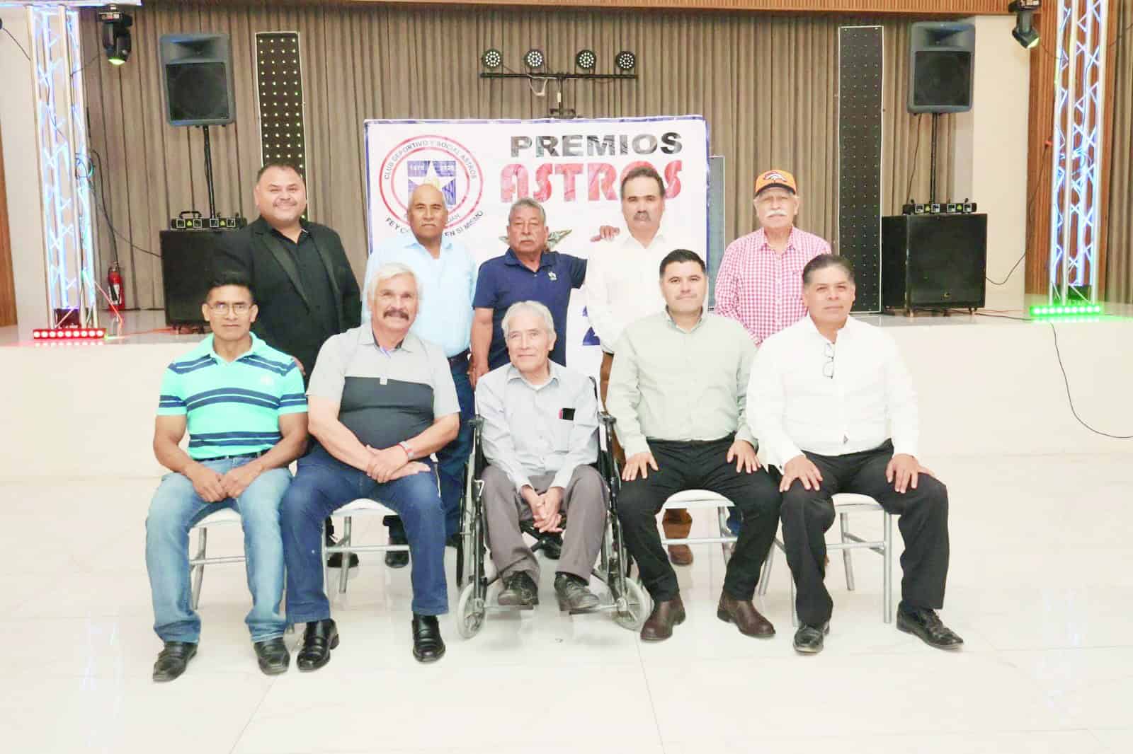 Club Deportivo y Social Astros premia a los mejores deportistas en Monclova