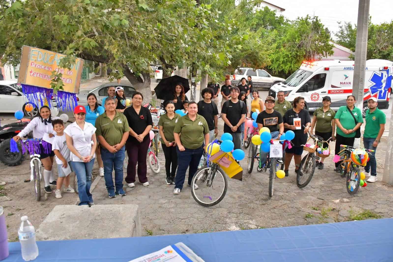 Celebran D&iacute;a del Estudiante con alegre Biciclet&oacute;n en Nava