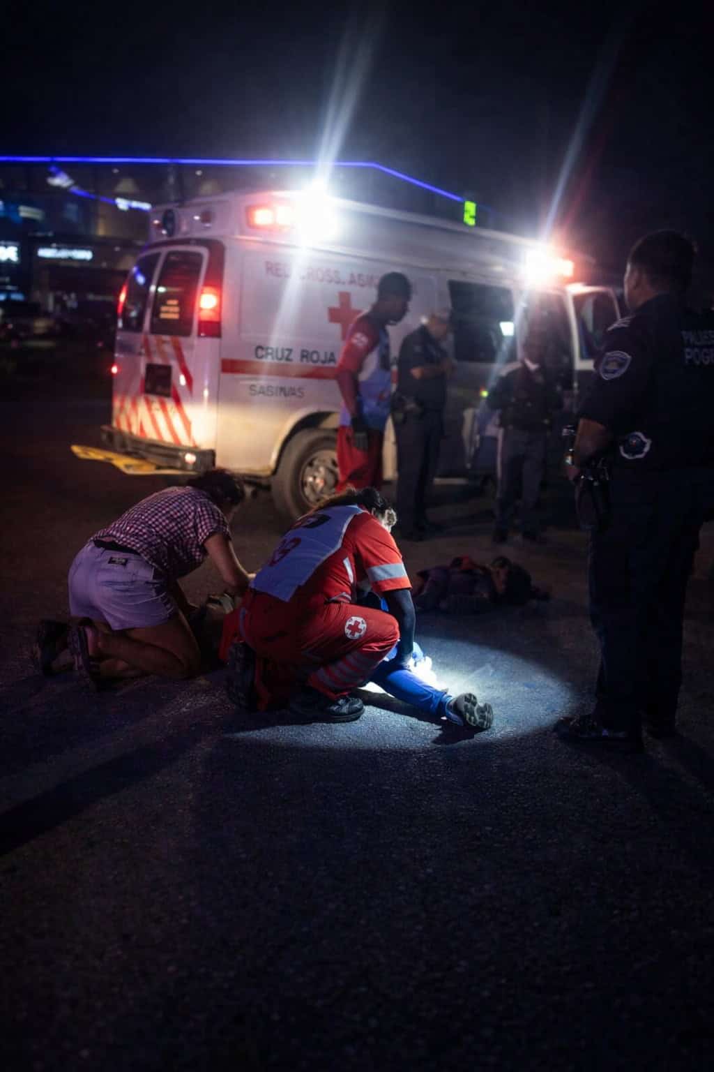 Motociclista y acompa&ntilde;ante lesionados en accidente en Sabinas