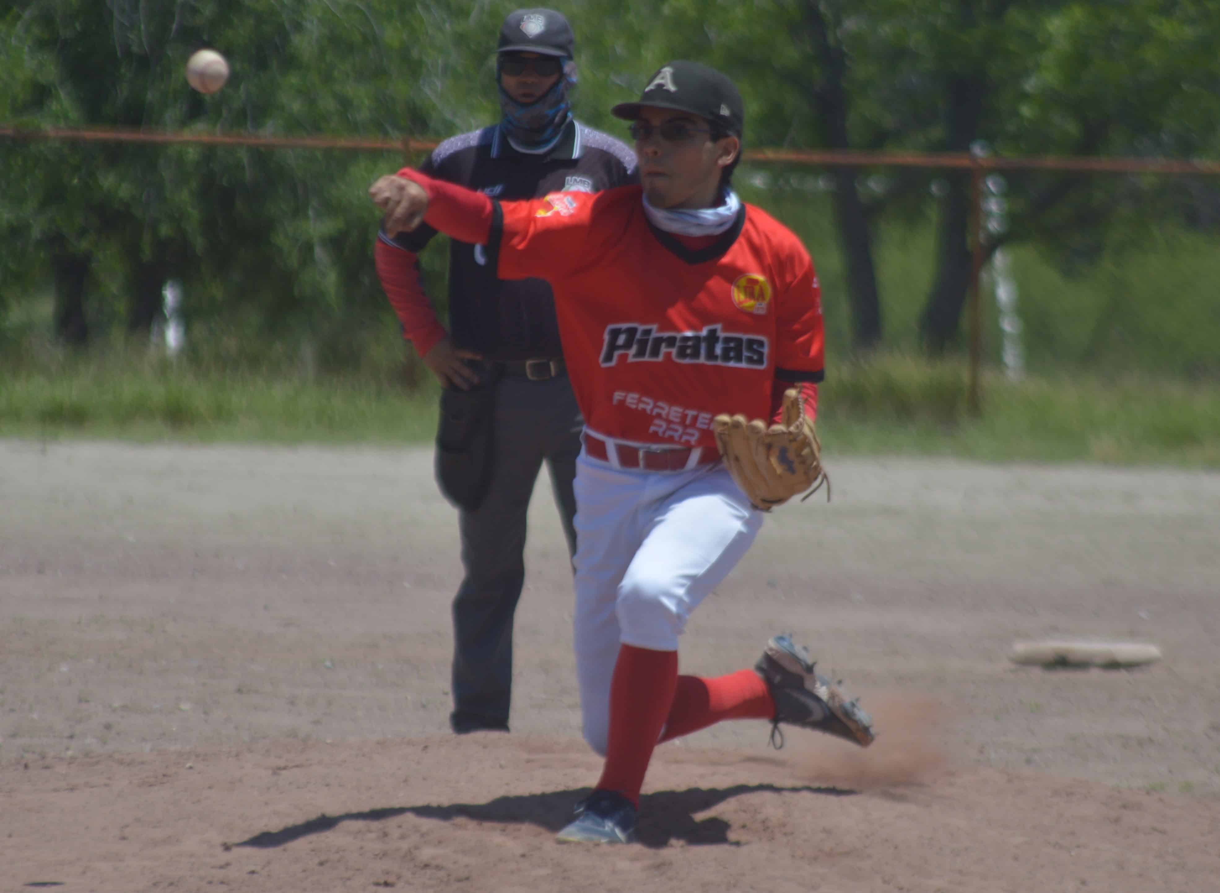 Mets y Piratas empatan en AHMSA tras doble cartelera