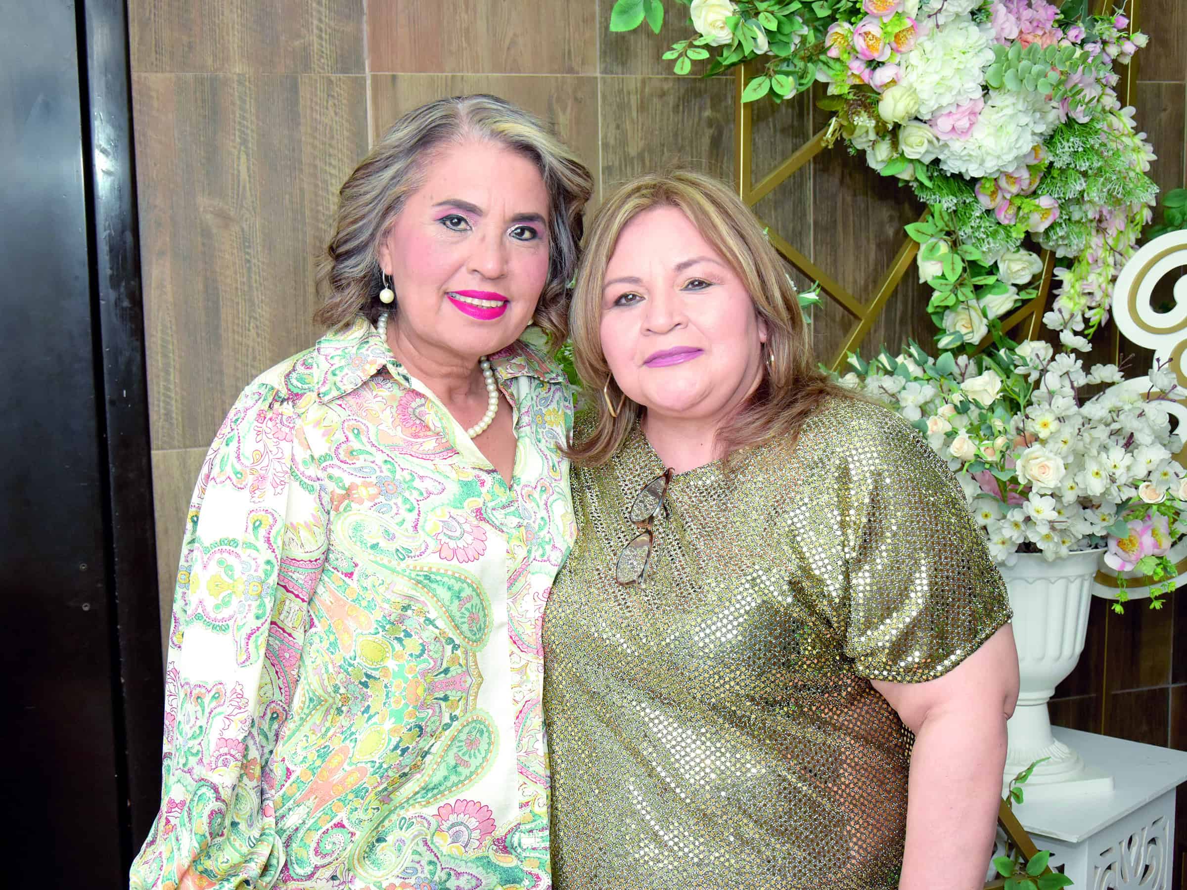 Nora Franco celebra su cumplea&ntilde;os n&uacute;mero 62 rodeada de amigos y familiares