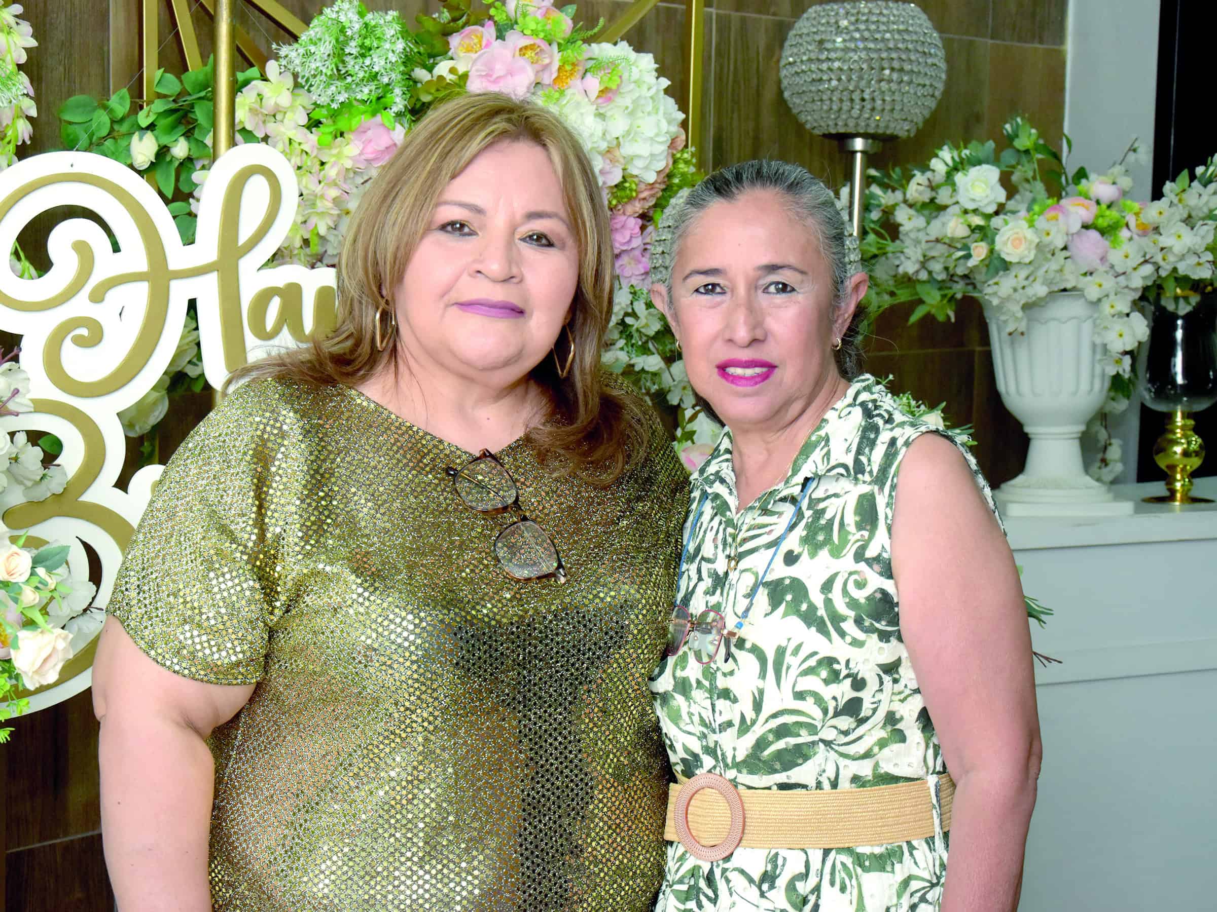 Nora Franco celebra su cumplea&ntilde;os n&uacute;mero 62 rodeada de amigos y familiares