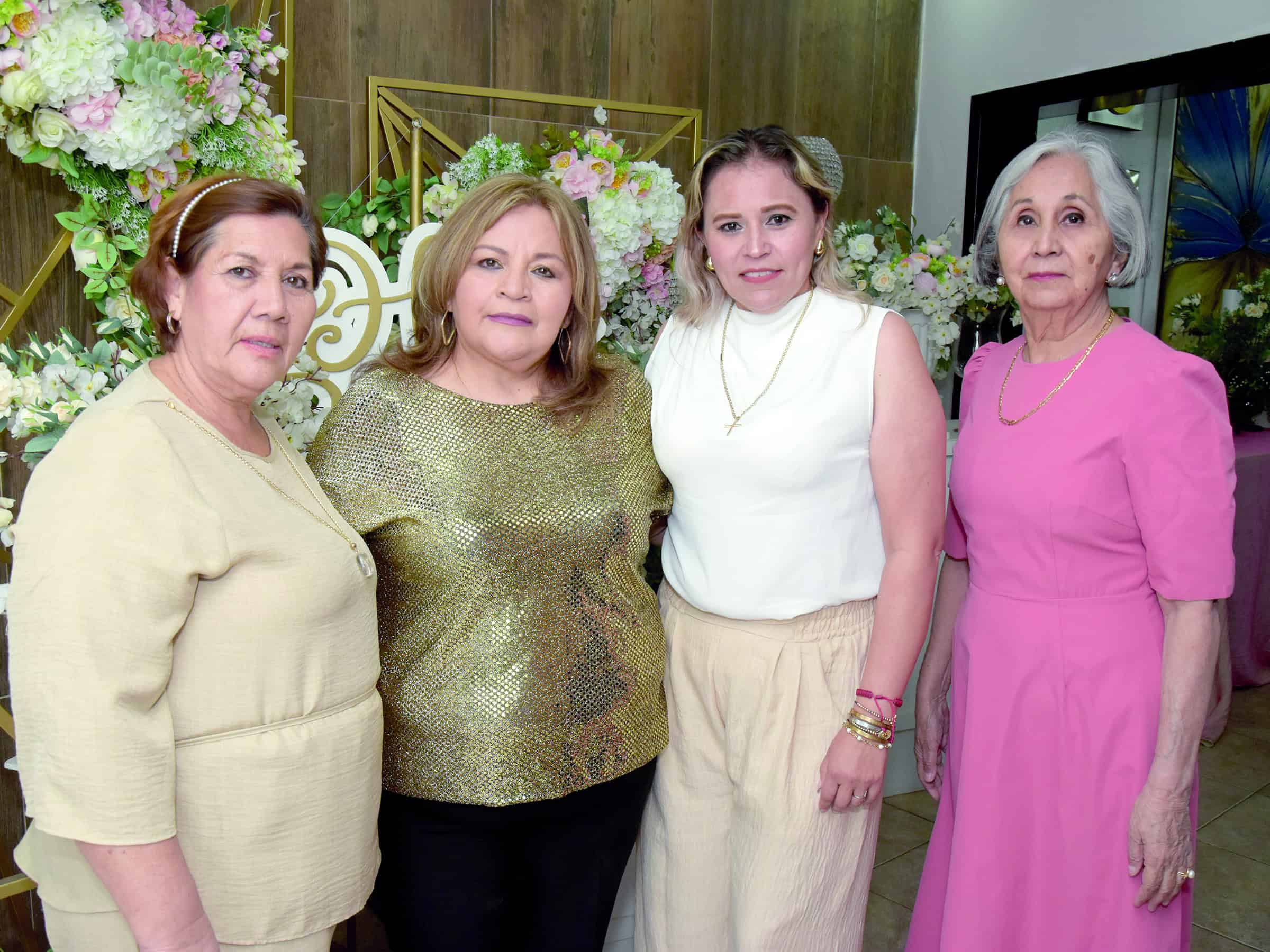 Nora Franco celebra su cumplea&ntilde;os n&uacute;mero 62 rodeada de amigos y familiares