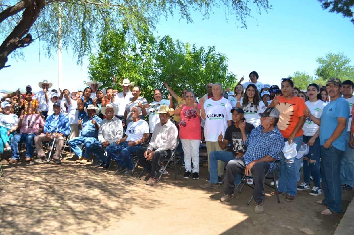 H&eacute;ctor Miguel Garc&iacute;a Falc&oacute;n se compromete con el campo en Coahuila