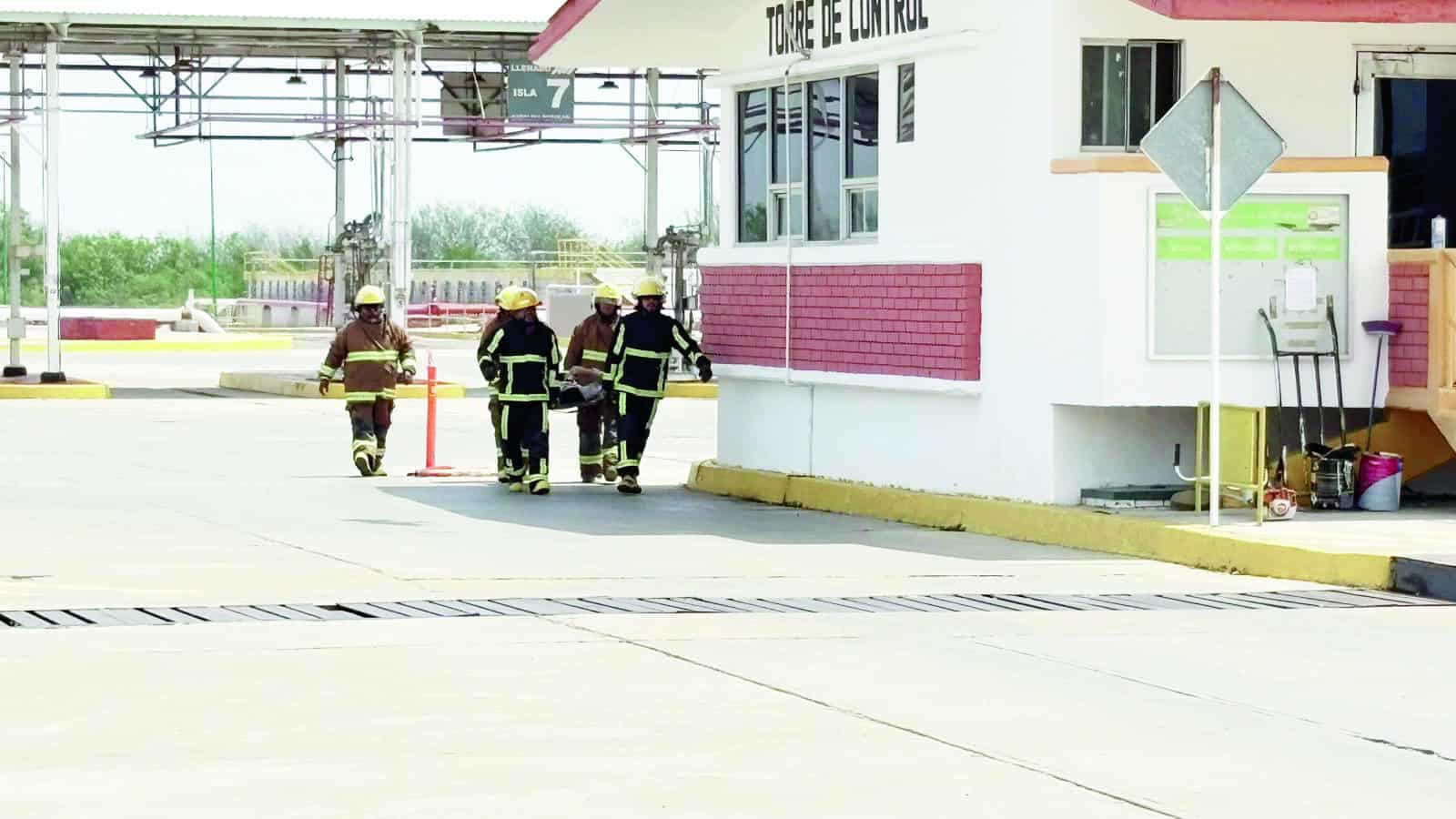 Simulacro de incendio en PEMEX Monclova eval&uacute;a tiempos de respuesta