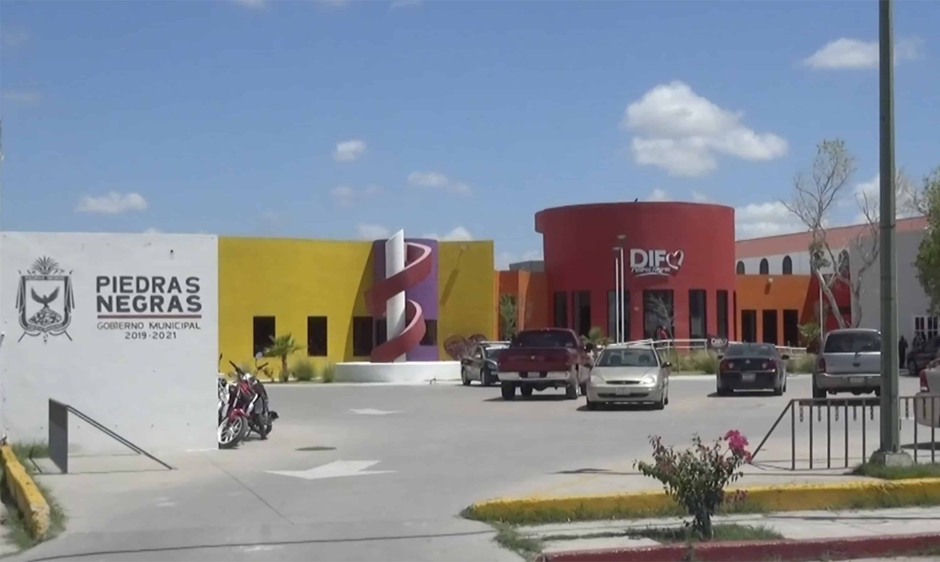 Dos menores son resguardados por PRONNIF tras ser hallados solos en Piedras Negras