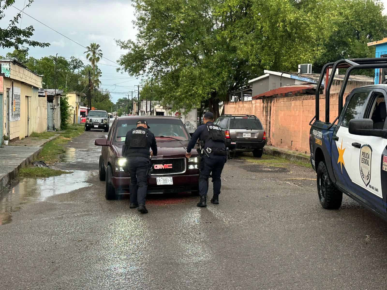 Apoya AIC y Polic&iacute;a Estatal en rescate de la poblaci&oacute;n ante tormenta en Piedras Negras