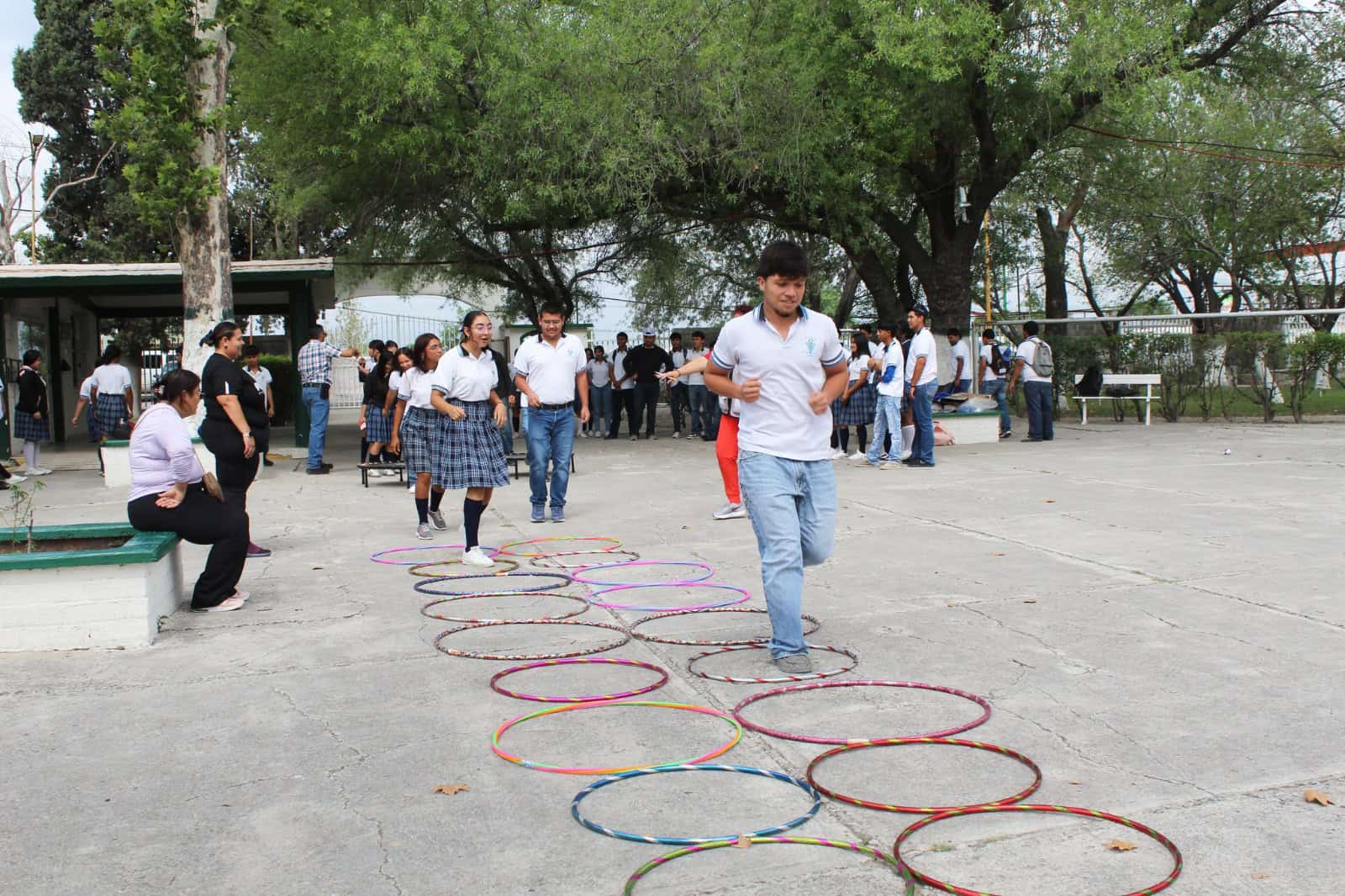 Promueven h&aacute;bitos saludables y prevenci&oacute;n entre estudiantes del CBTa 210 en Zaragoza