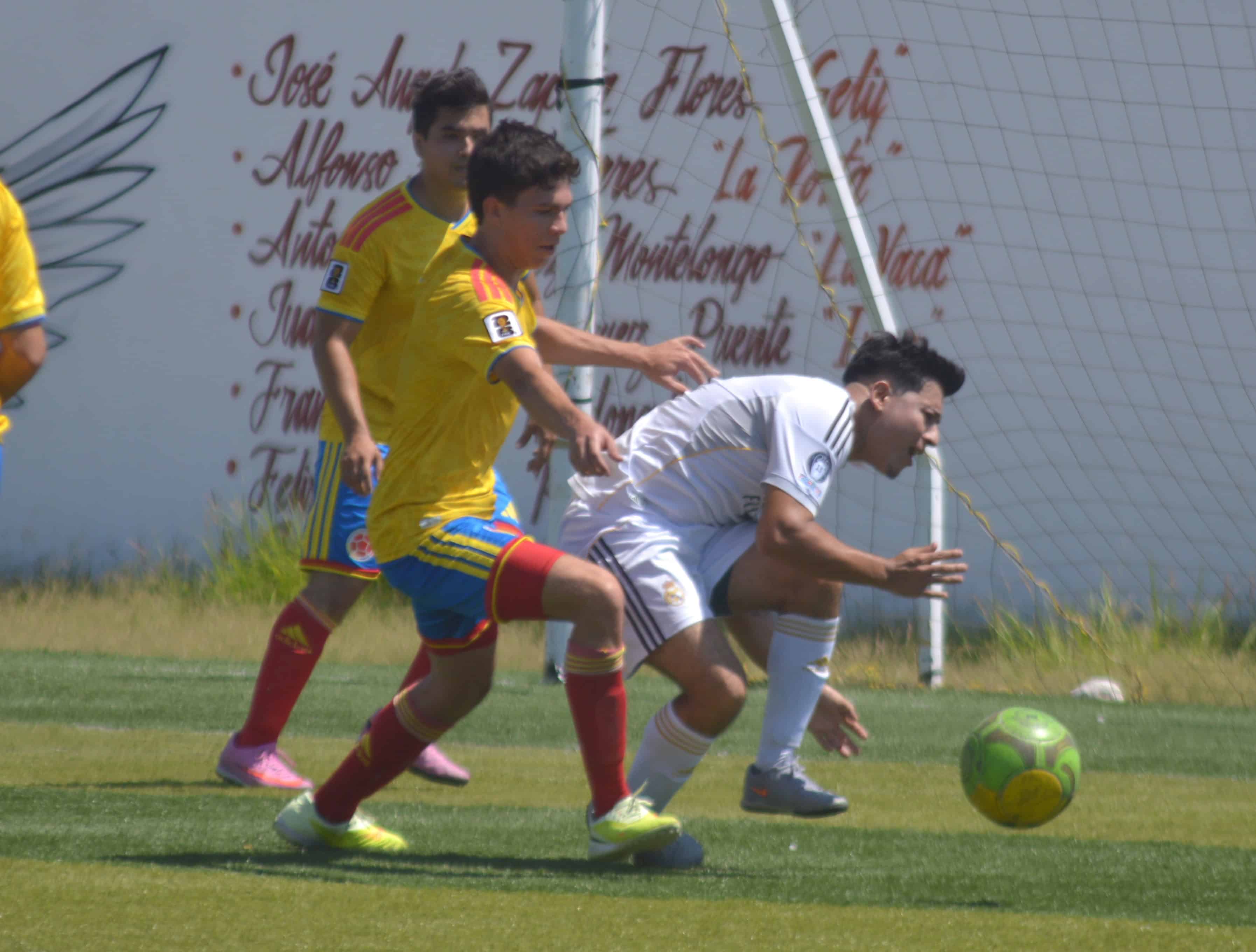 Deportivo Rosalva se impone a Real Lauritos en emocionante partido
