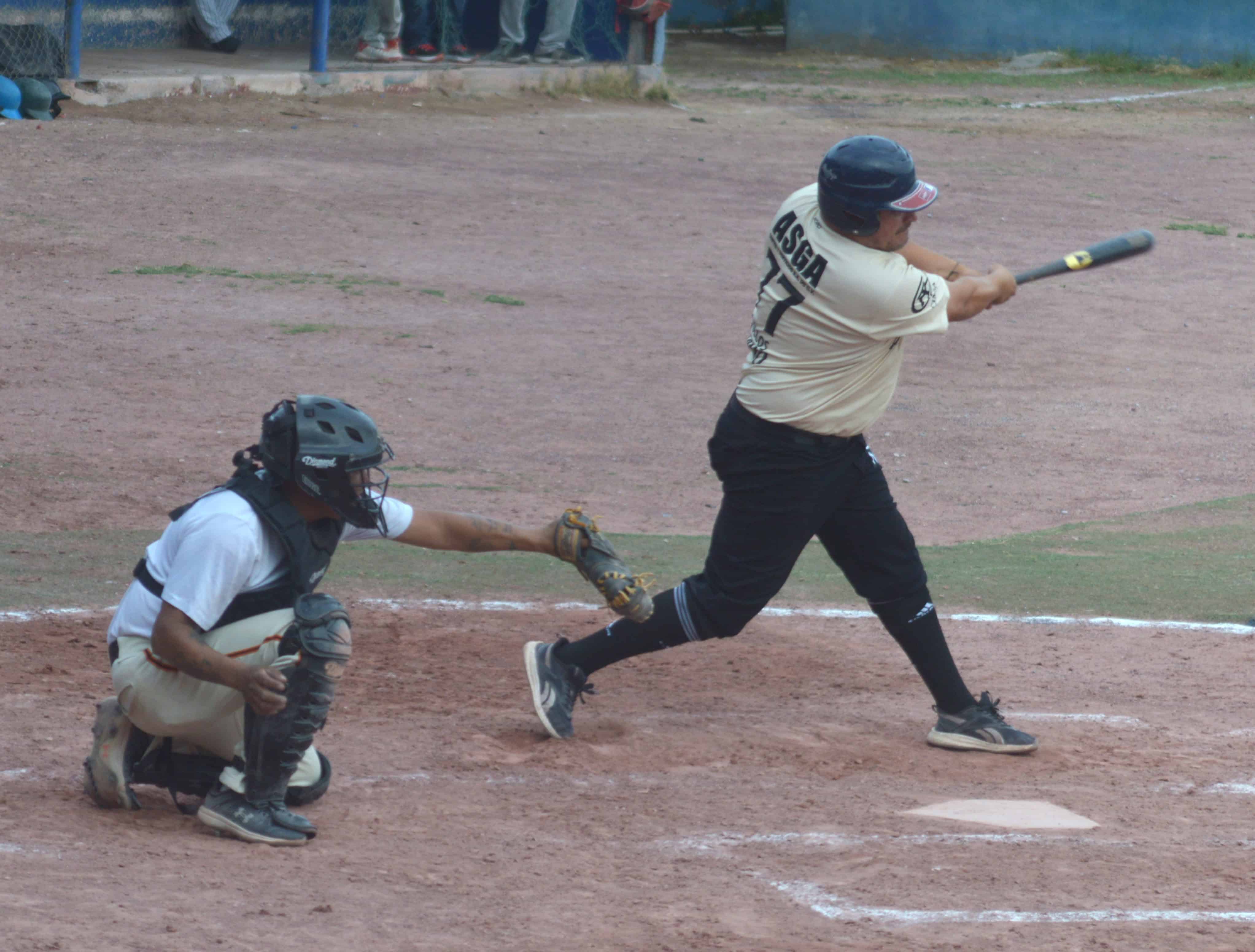 D-backs logran contundente victoria sobre Estancias en Monclova