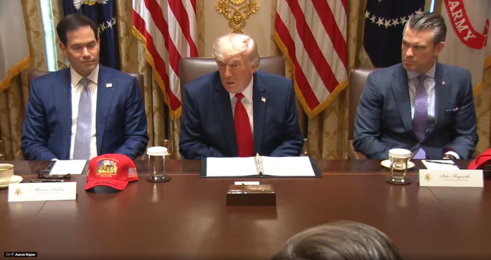 Donald Trump acelera la transparencia sobre fen&oacute;menos extraterrestres