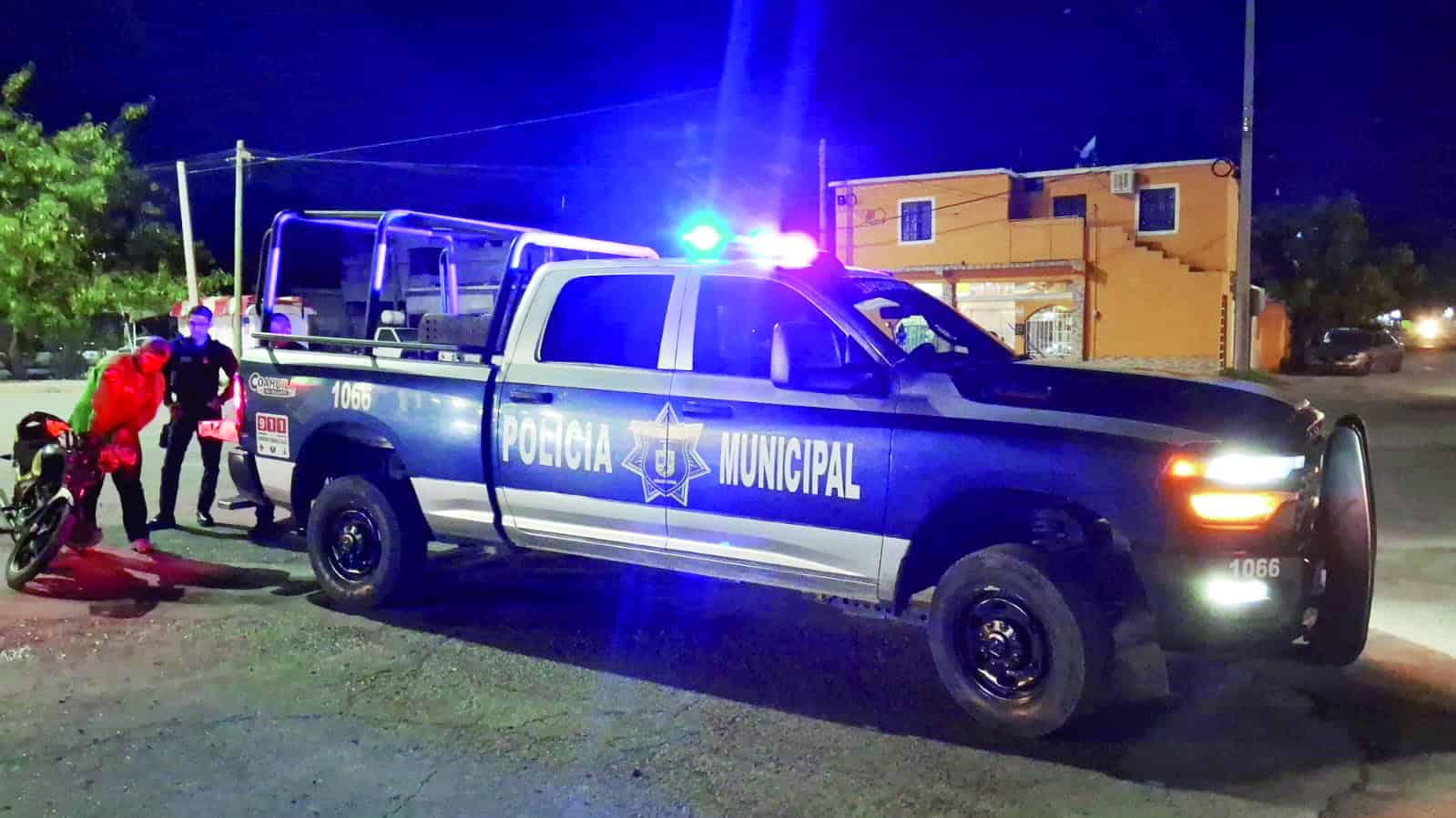 Motociclista Luis Alberto sufre accidente en Frontera