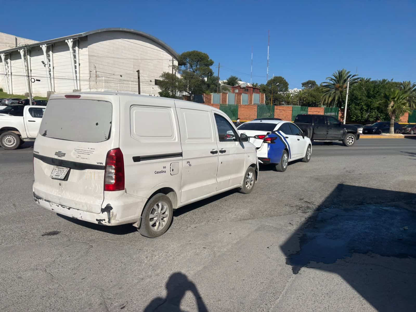 Accidente en Ocampo causa congesti&oacute;n vial en Monclova durante hora escolar