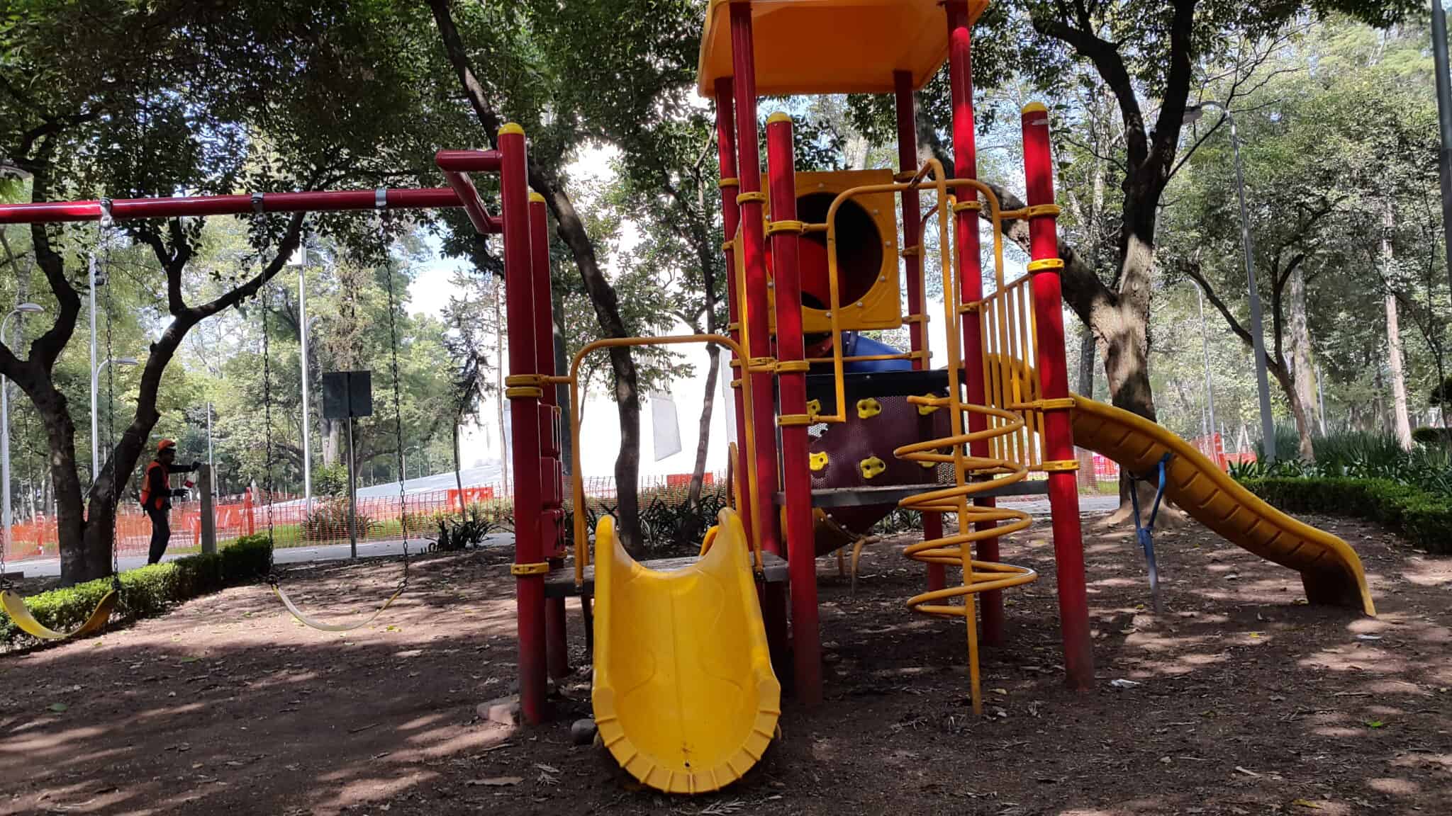 Mar&iacute;a Ruiz informa sobre seguridad en escuelas tras tragedia en Monclova
