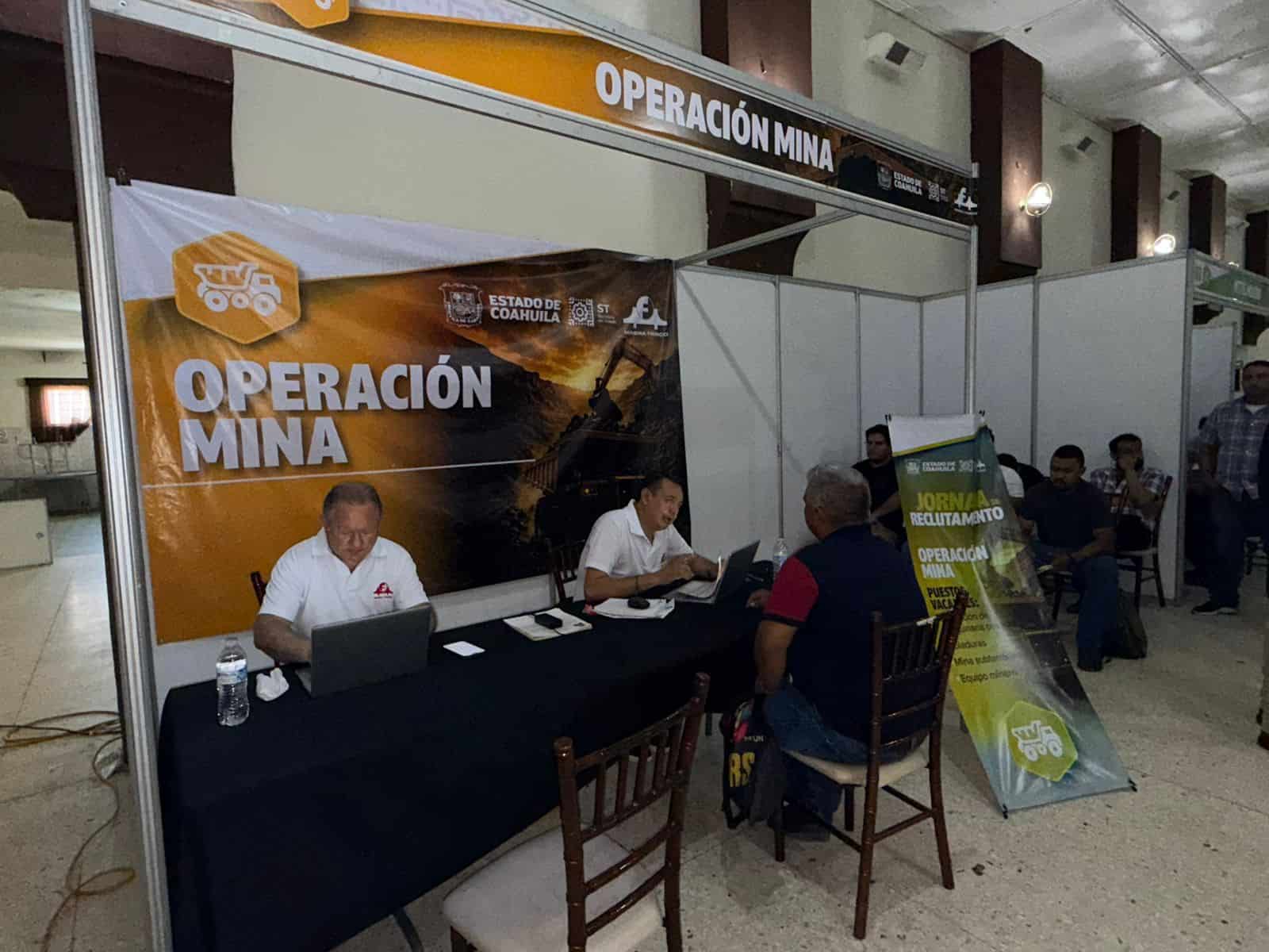 FRISCO ofrece 150 empleos en jornada de reclutamiento en Nueva Rosita