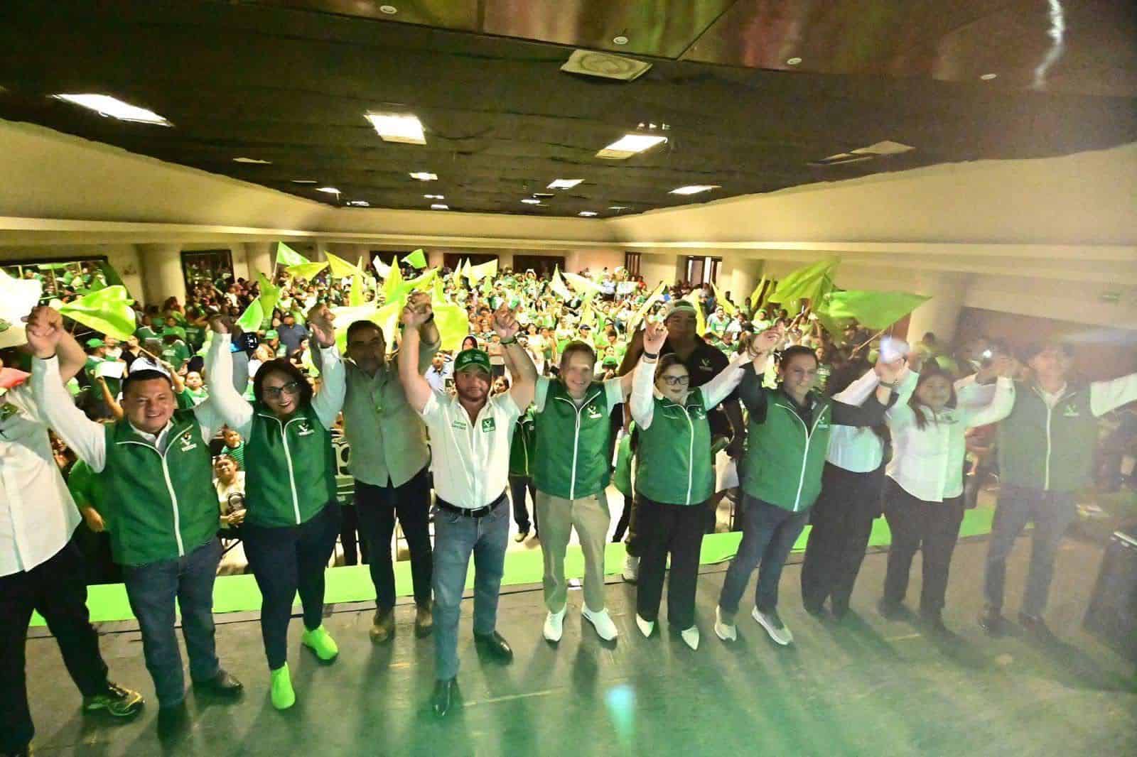 L&iacute;der nacional del Partido Verde respalda a Enrique "Kike" S&aacute;nchez como candidato a diputado