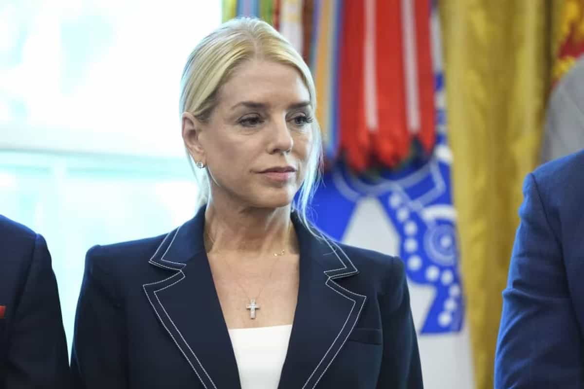 Pam Bondi comparece ante el Congreso por archivos Epstein