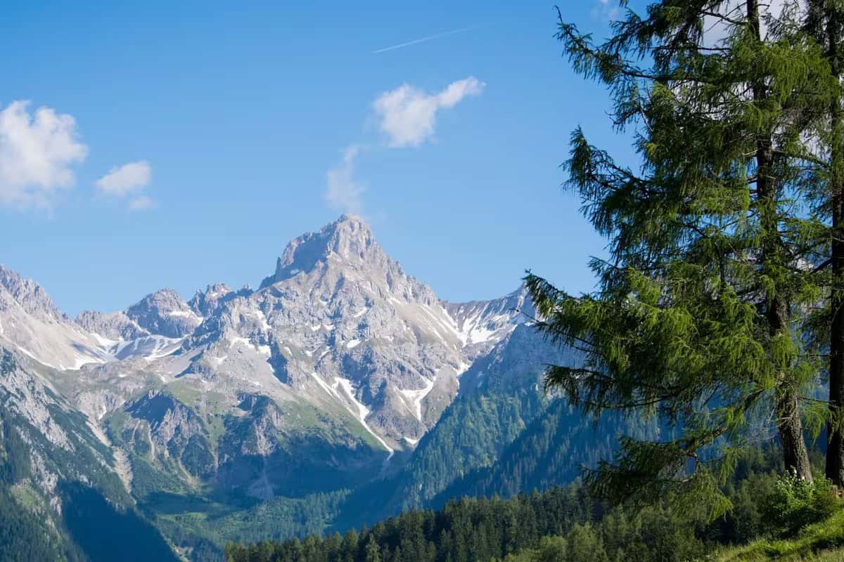 Rescatistas buscan a cuatro escaladores ca&iacute;dos en Denali, Alaska