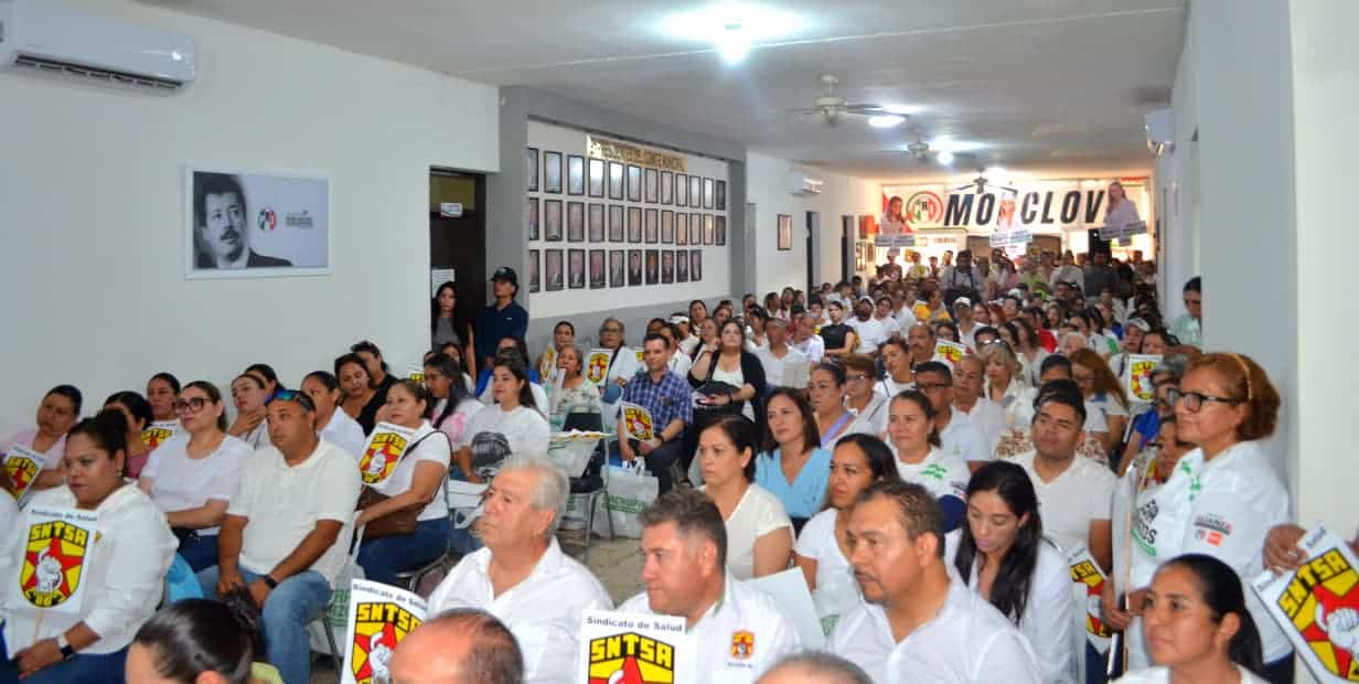 H&eacute;ctor Miguel Garc&iacute;a Falc&oacute;n presenta propuestas para el sector salud en Monclova