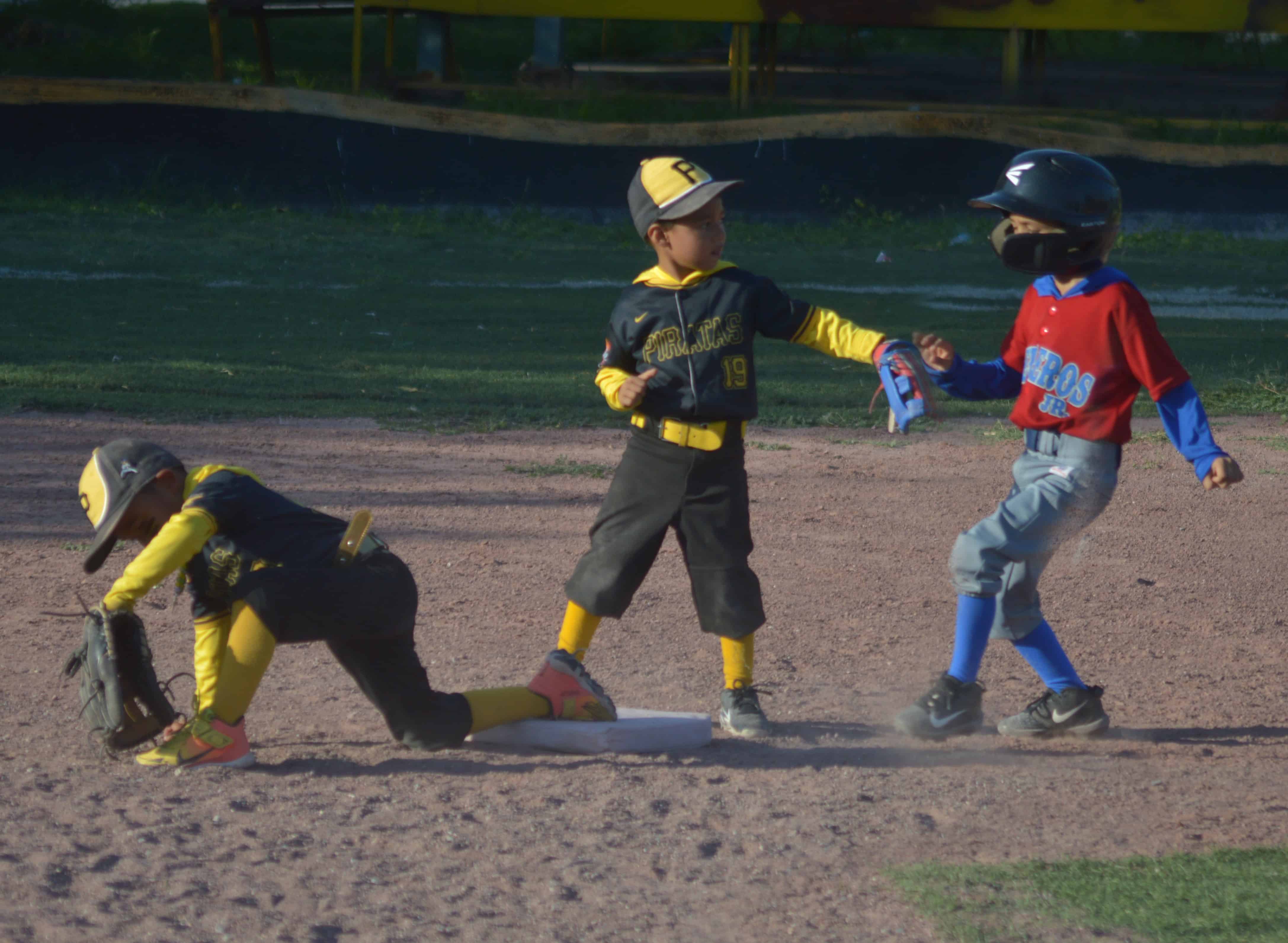 Acereros Jr. empata la final de Furiazul tras vencer a Piratas