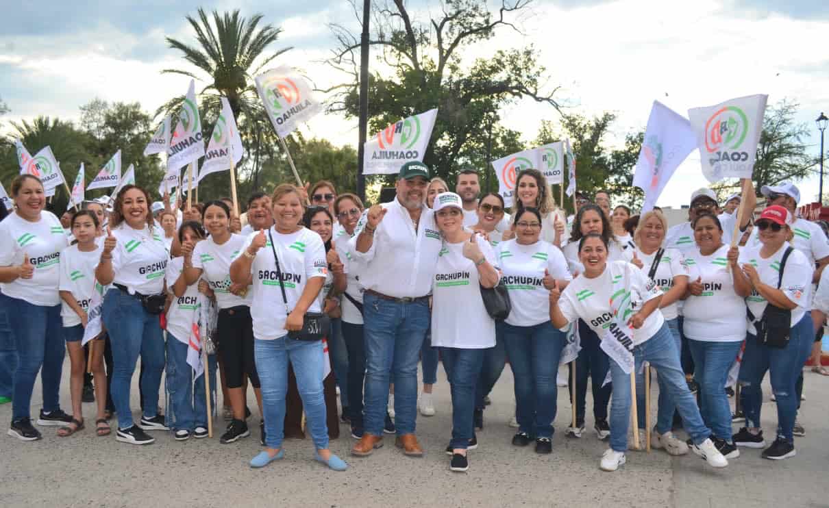 H&eacute;ctor Miguel Garc&iacute;a Falc&oacute;n recibe respaldo en M&uacute;zquiz: gran jornada de apoyo
