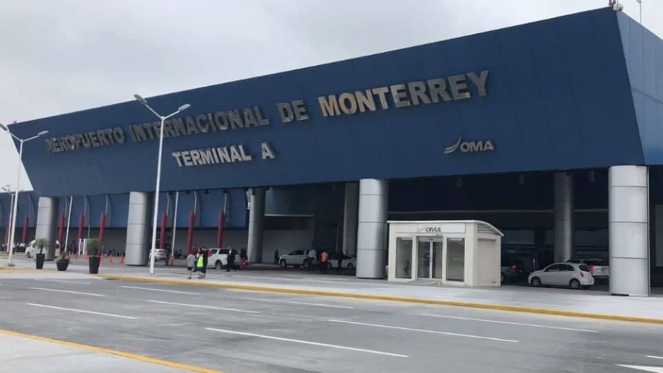 Uber y DiDi autorizados para recoger pasajeros en Monterrey