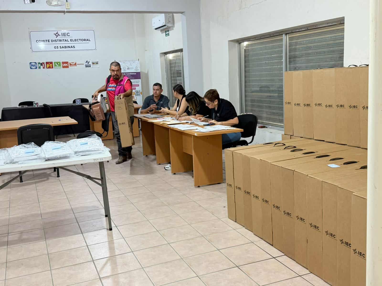 Adriana Fraire Herrera impulsa la promoci&oacute;n del voto en Sabinas