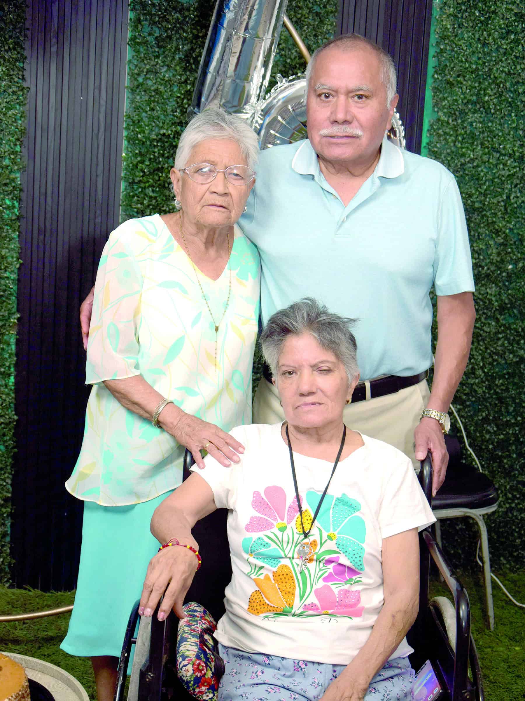 Ezequiel Sanmiguel celebra 70 a&ntilde;os: emotiva reuni&oacute;n familiar