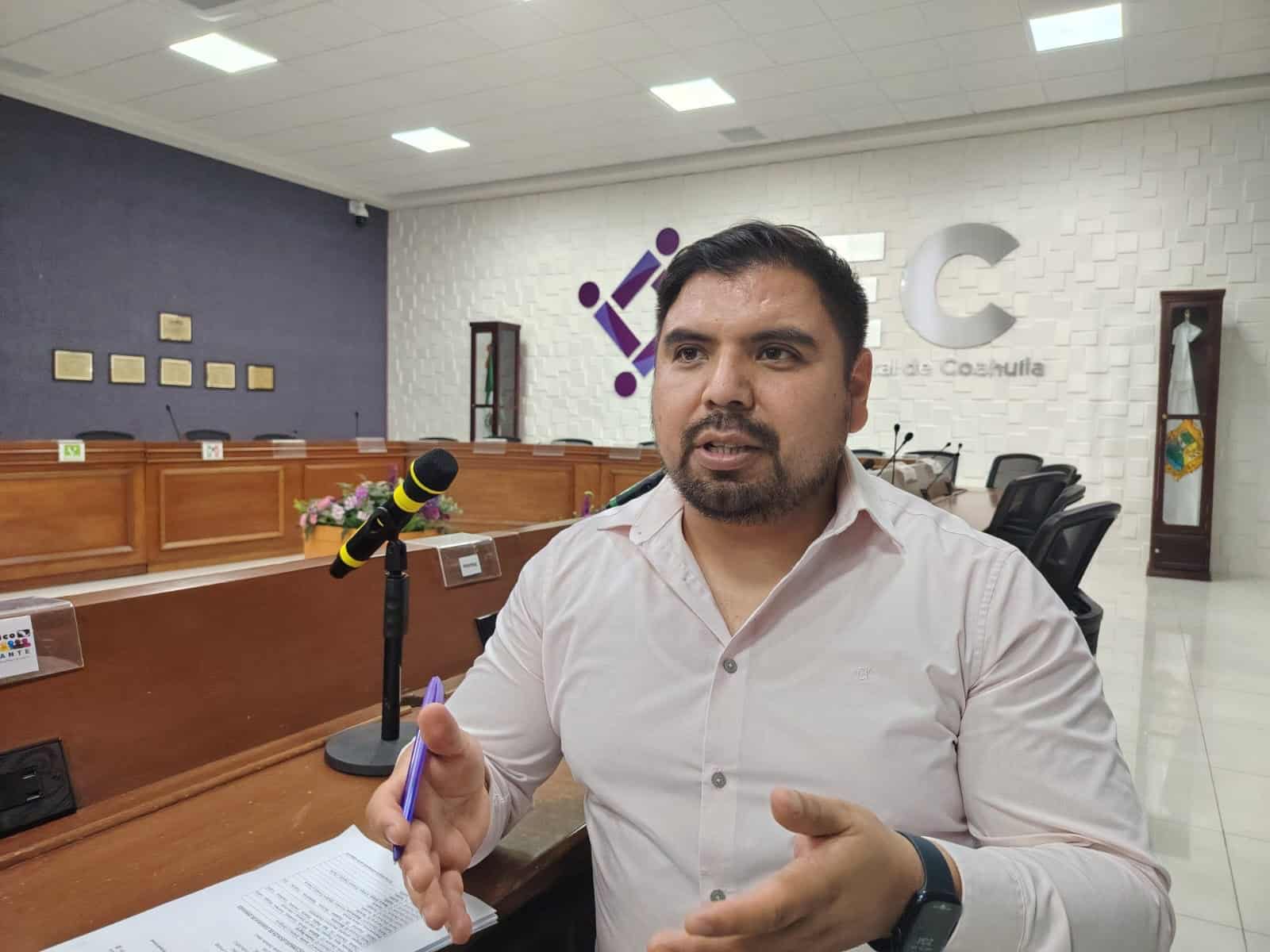 &Oacute;scar Rodr&iacute;guez informa sobre candidaturas en Coahuila: 100% de cumplimiento