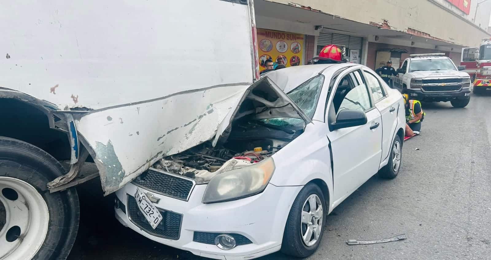 Mujer resulta gravemente lesionada en accidente en Saltillo