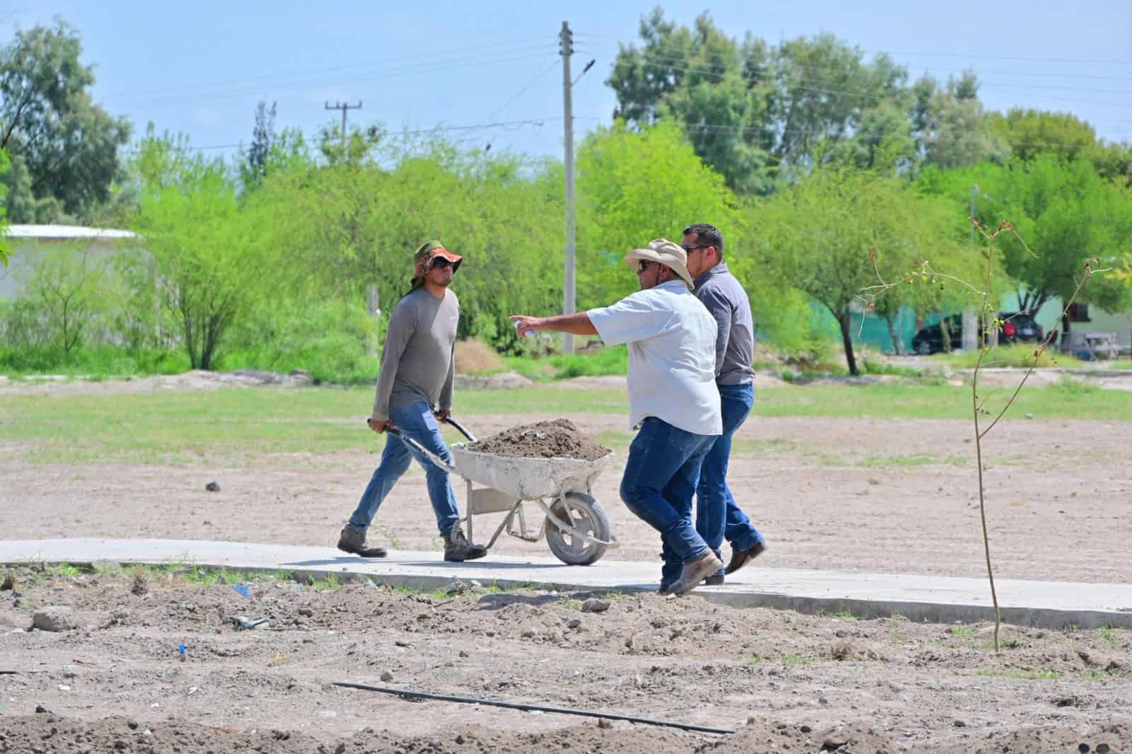 Javier Flores Rodr&iacute;guez supervisa rehabilitaci&oacute;n de espacio recreativo en San Buenaventura