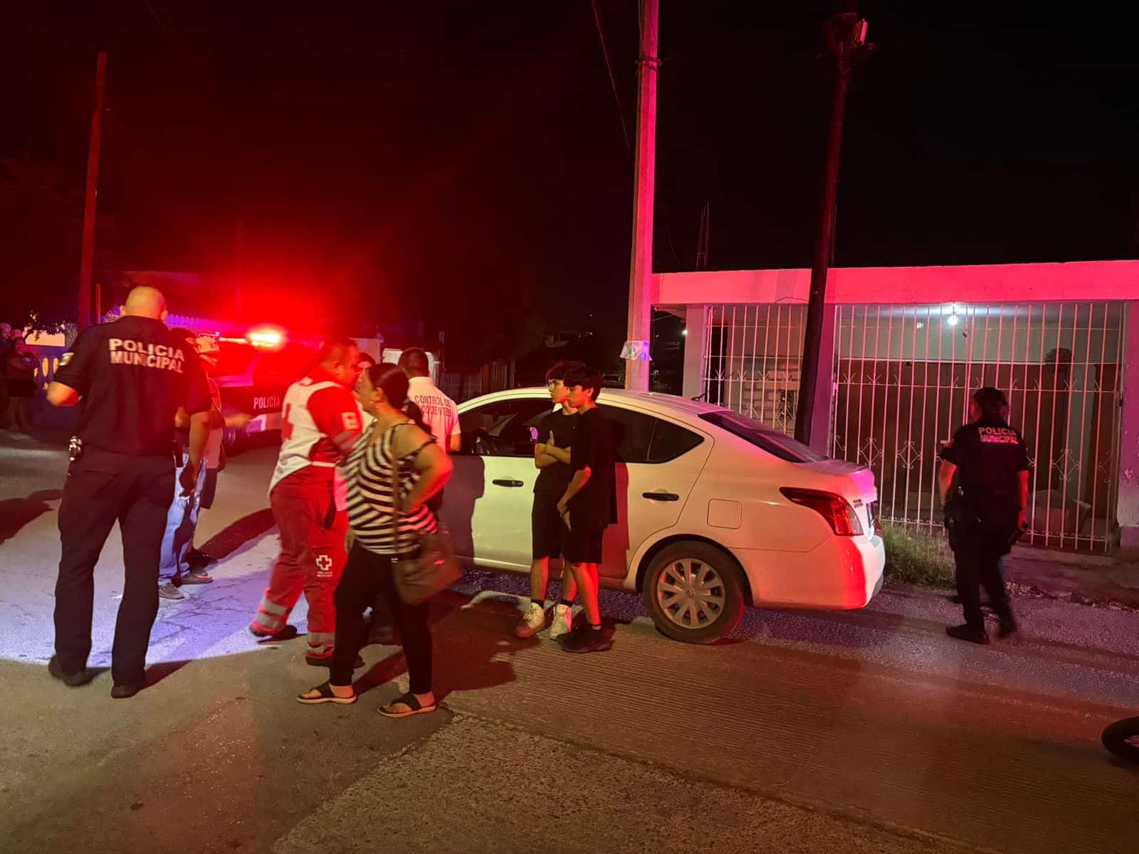 Accidente en Monclova: Motociclista choca contra autom&oacute;vil