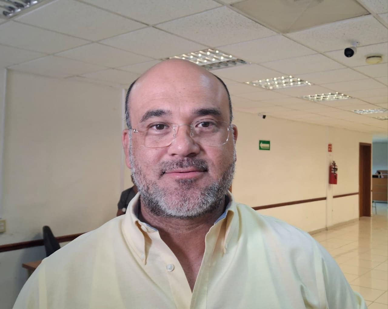 Eleuterio L&oacute;pez advierte sobre baja de polic&iacute;as sin preparatoria en Coahuila