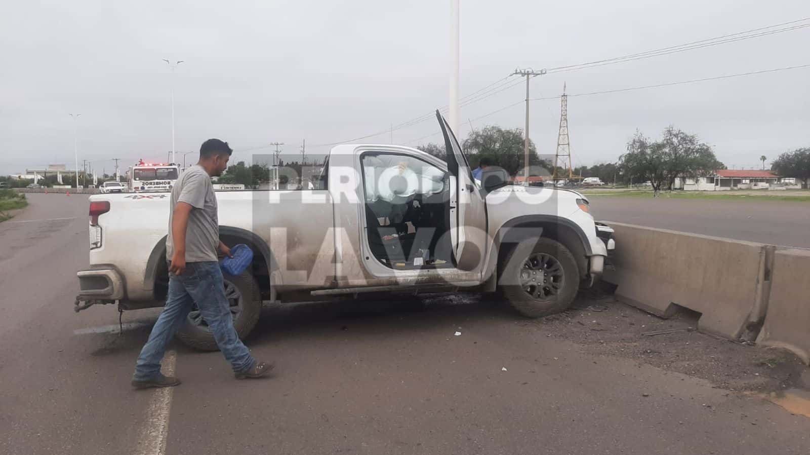 Volcadura en carretera federal 57 deja un lesionado y cuantiosos da&ntilde;os materiales